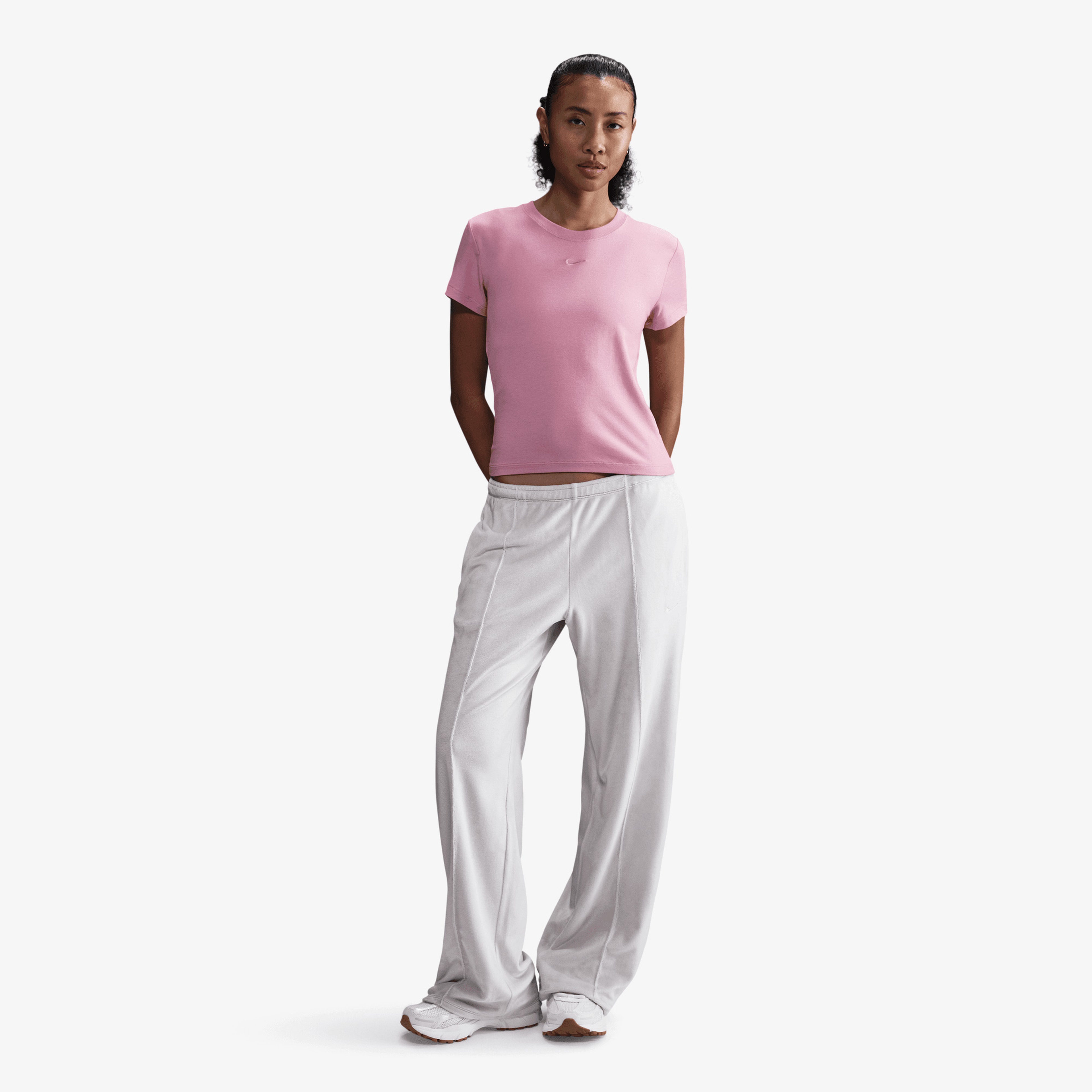 Nike Sportswear Chill Knit Kadın Pembe T-Shirt