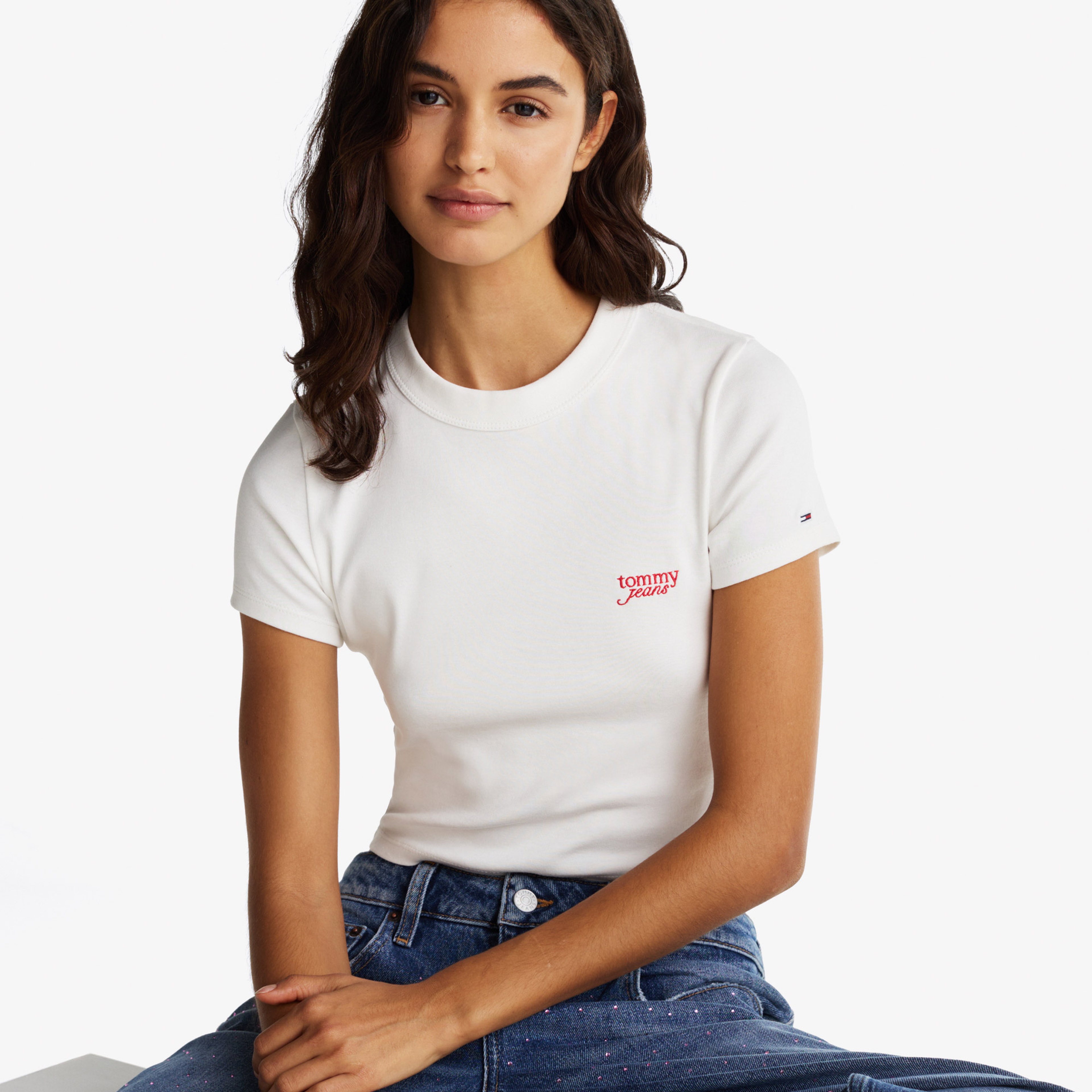 Tommy Jeans Slim Cropped Script Kadın Beyaz T-Shirt