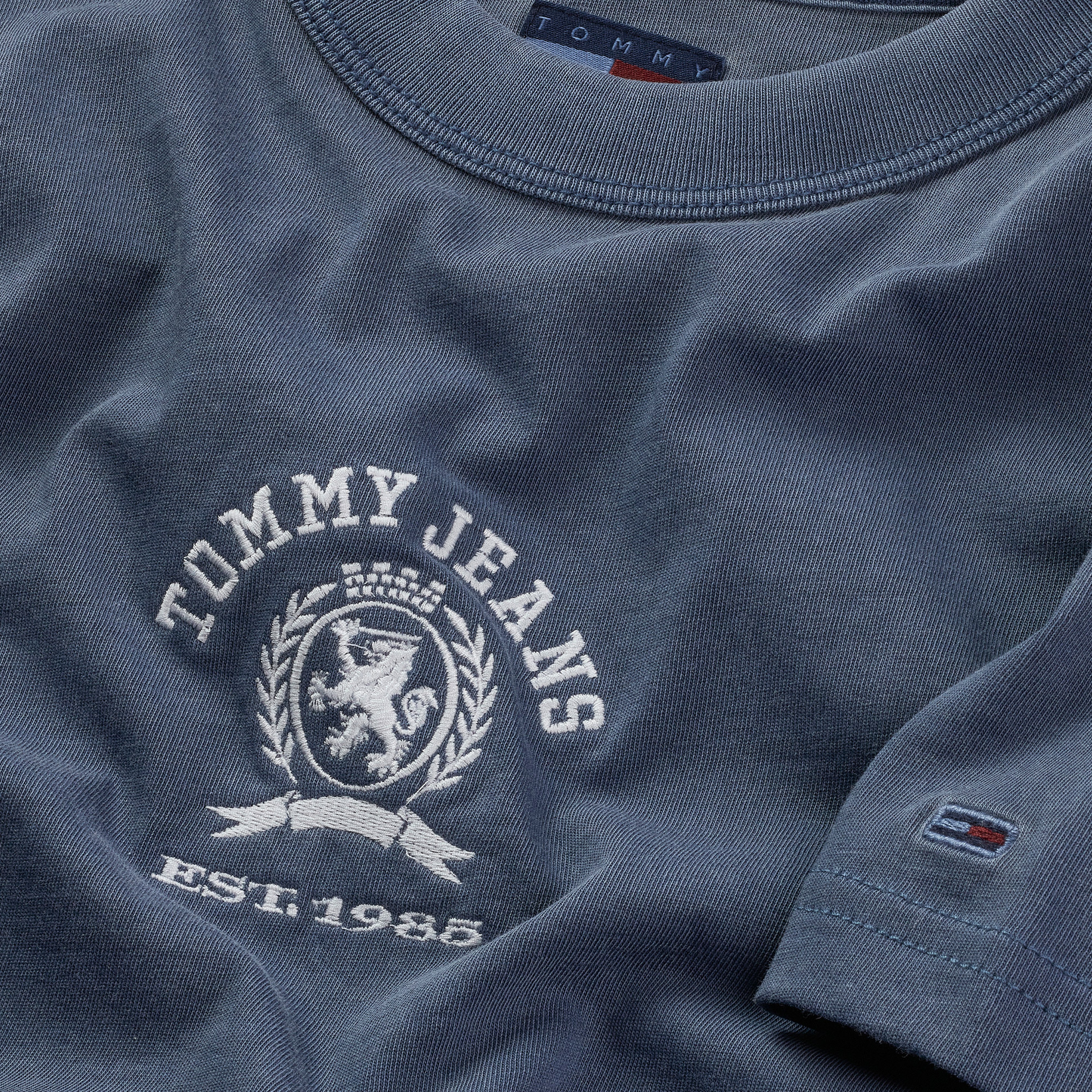 Tommy Jeans Regular Varsity Crew Kadın Mavi T-Shirt