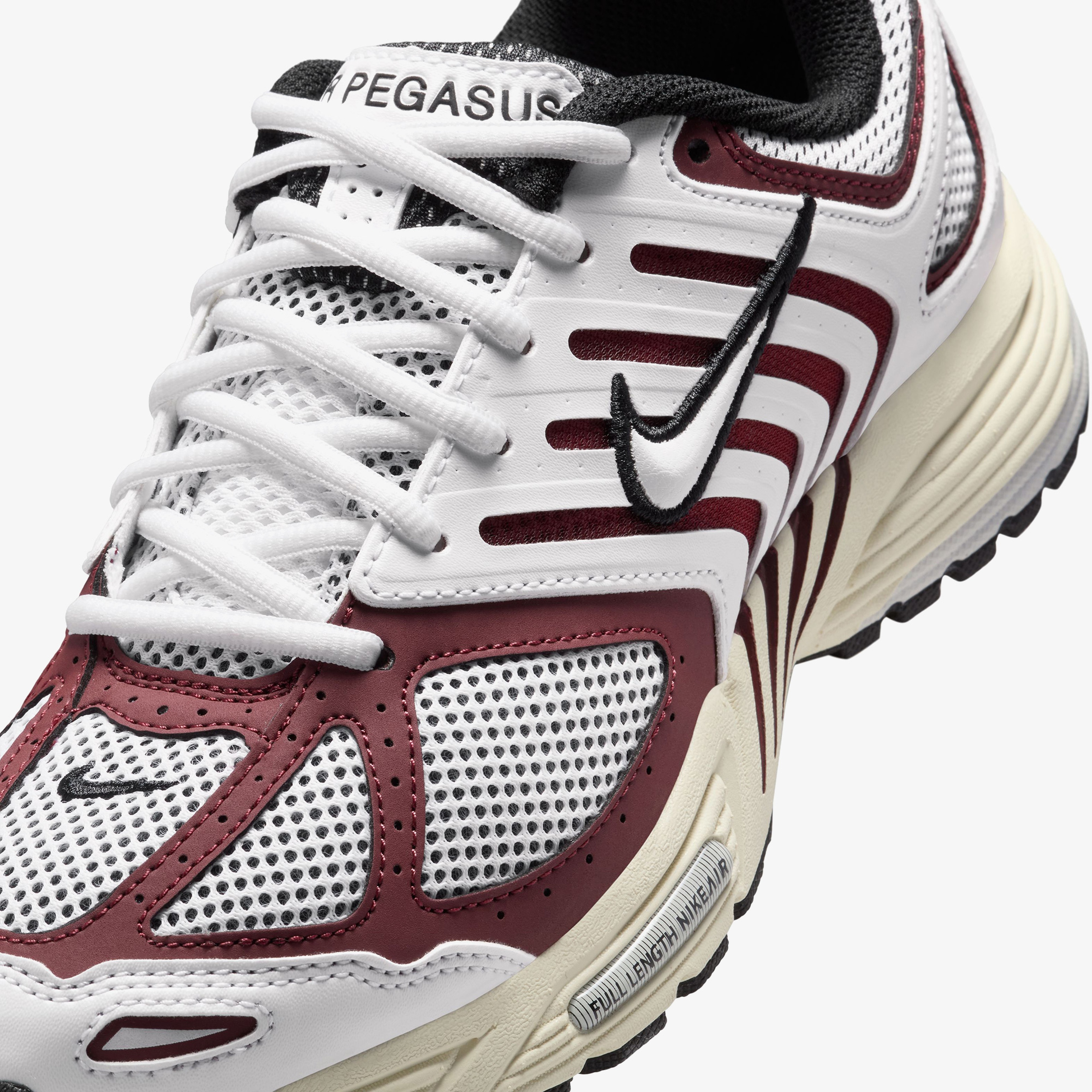 Nike Air Pegasus 2005 Kadın Kırmızı Spor Ayakkabı