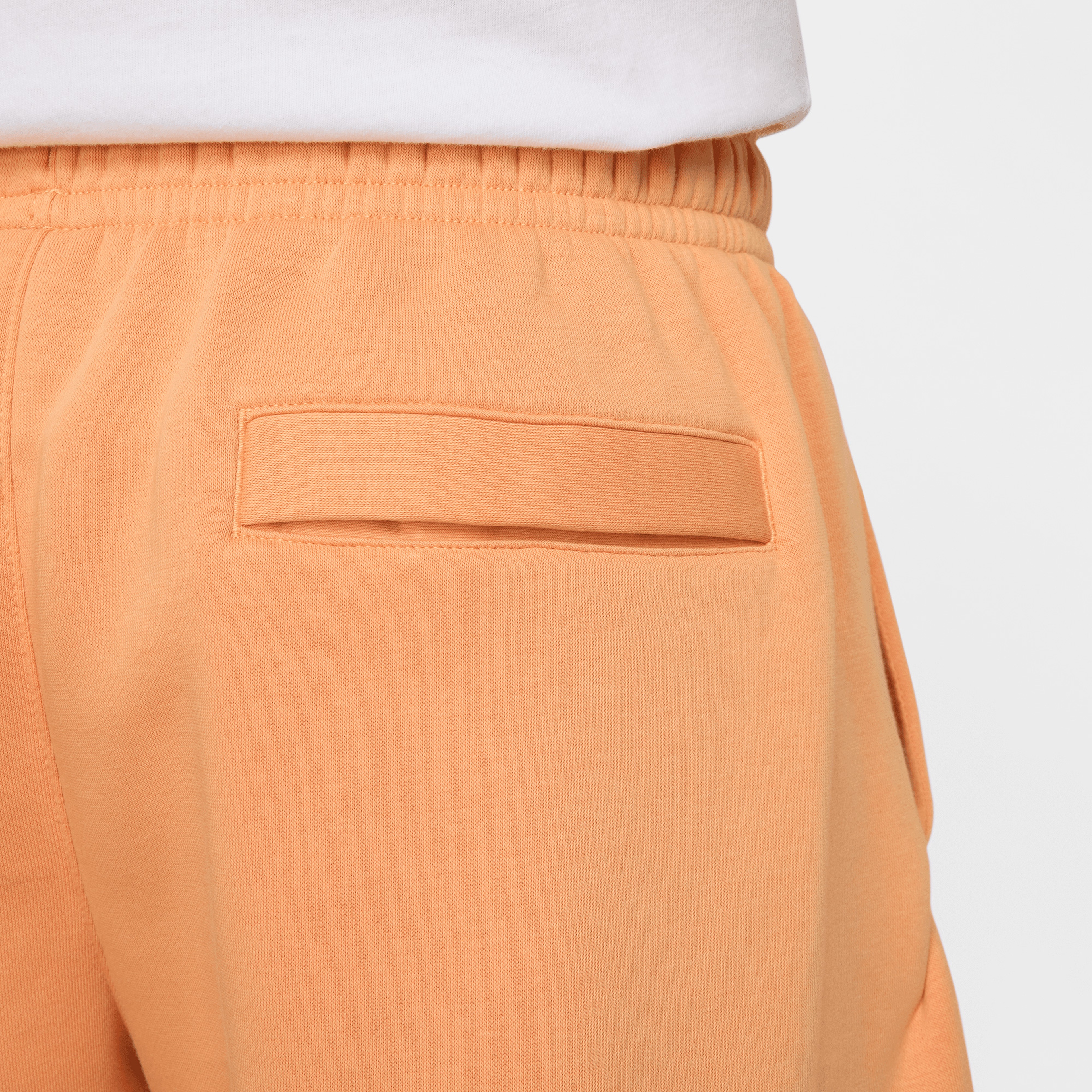 Nike Club Erkek Turuncu Şort