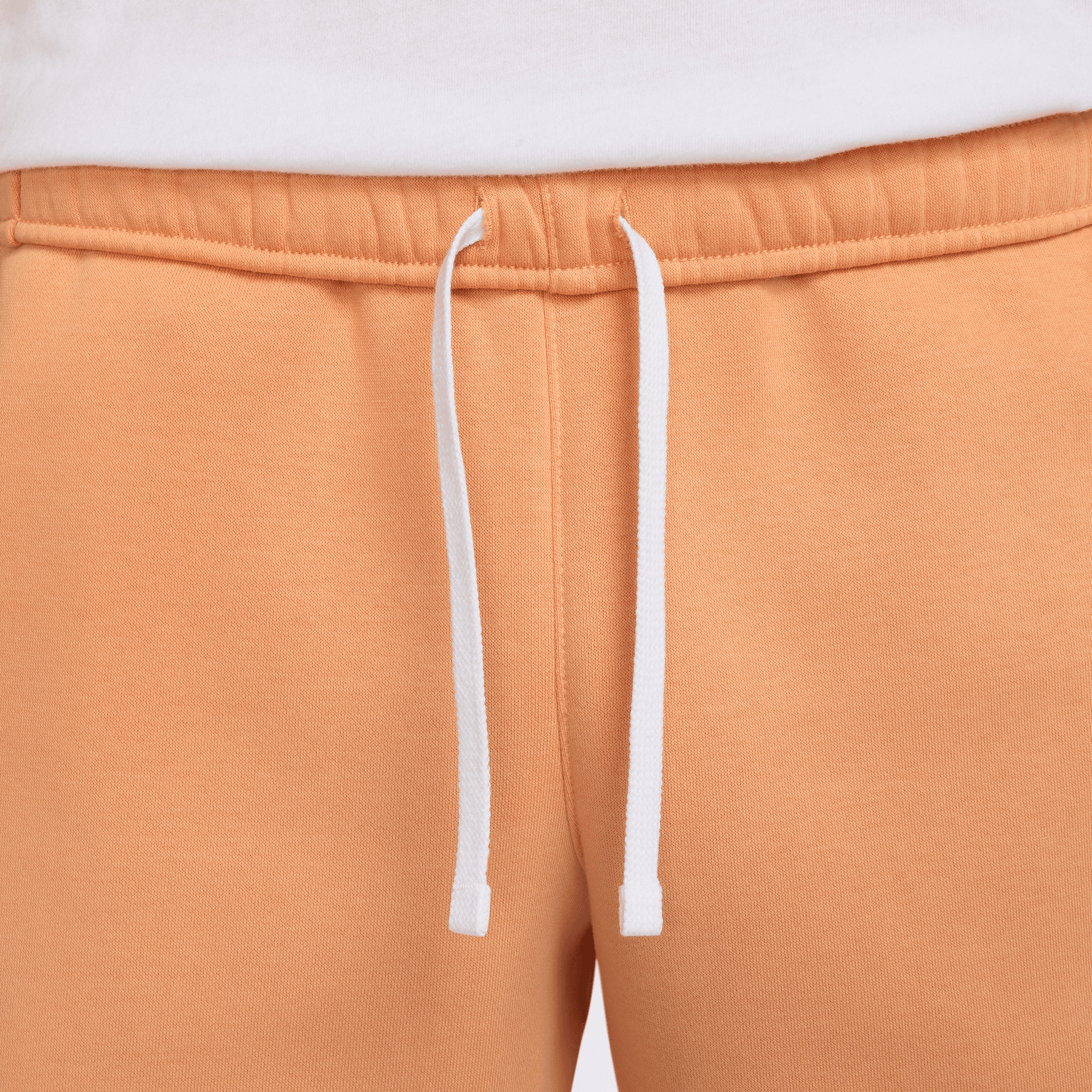 Nike Club Erkek Turuncu Şort