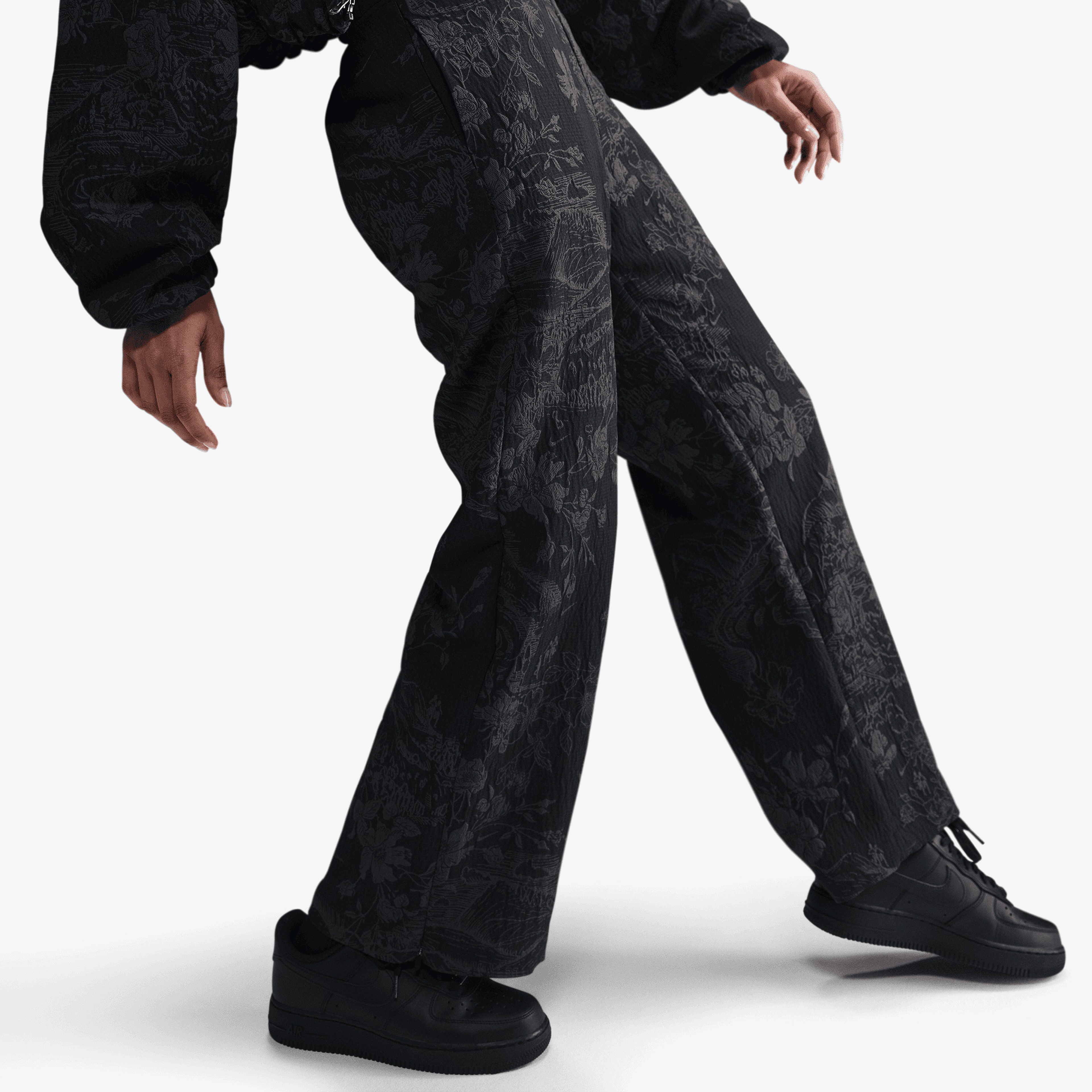 Nike Sportswear Collection Jacquard Kadın Siyah Eşofman Altı