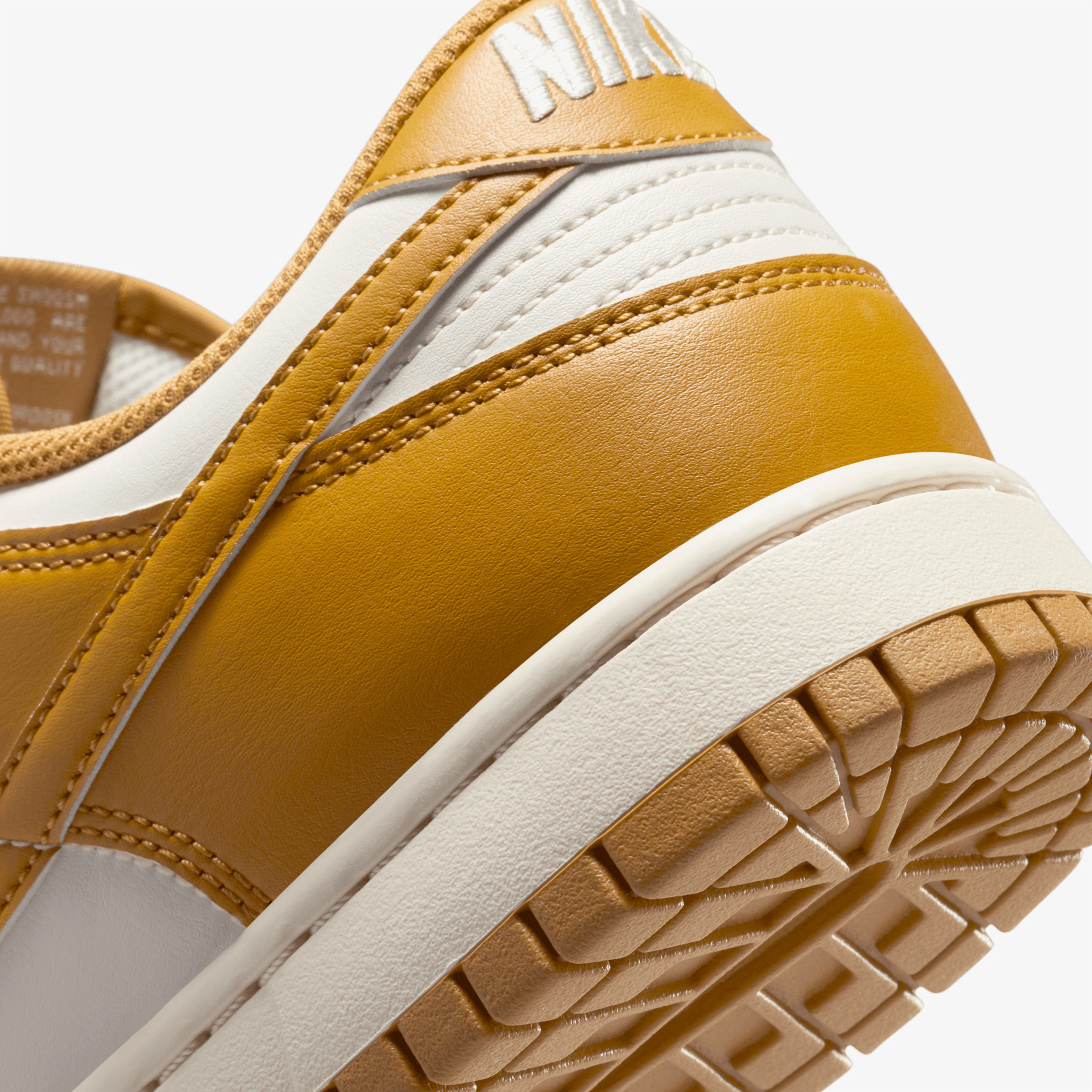 Nike Dunk Low Retro Erkek Beyaz/Sarı Sneaker