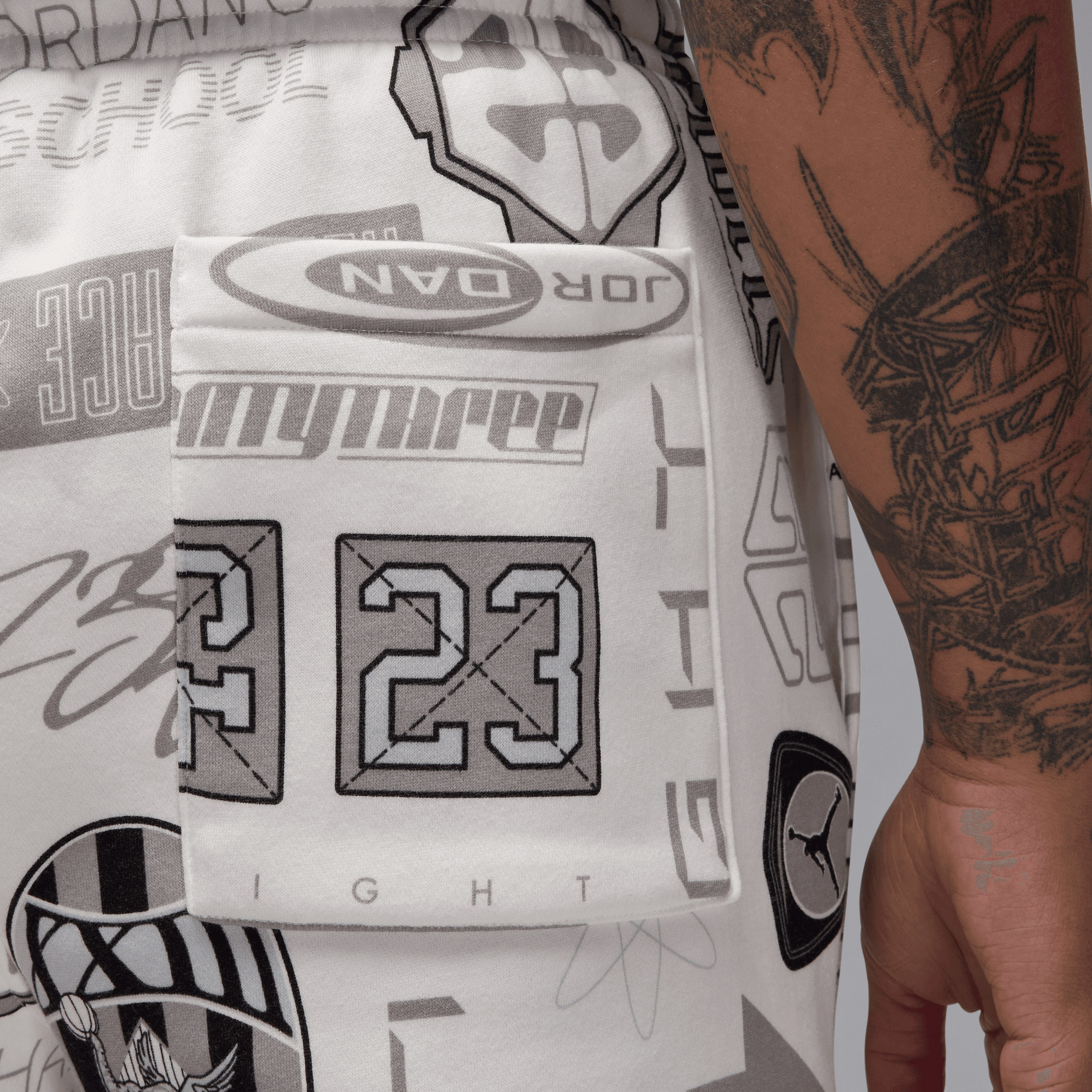 Jordan Essentials Erkek Beyaz Sweatshirt