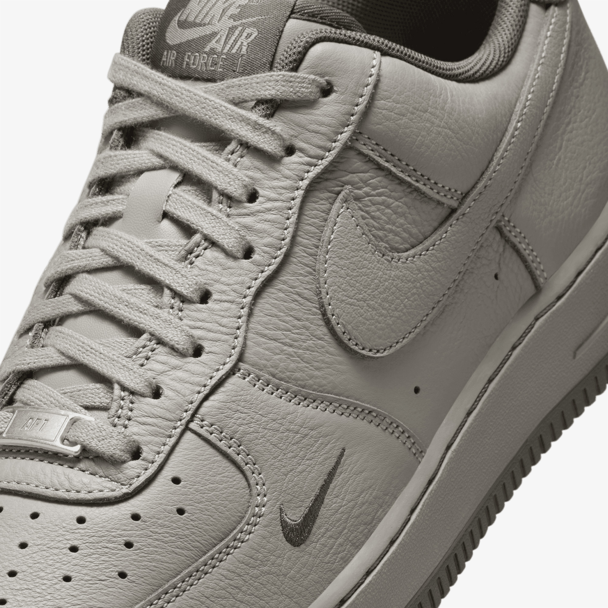 Nike Air Force 1 '07 LV8 ErkekYeşil Sneaker
