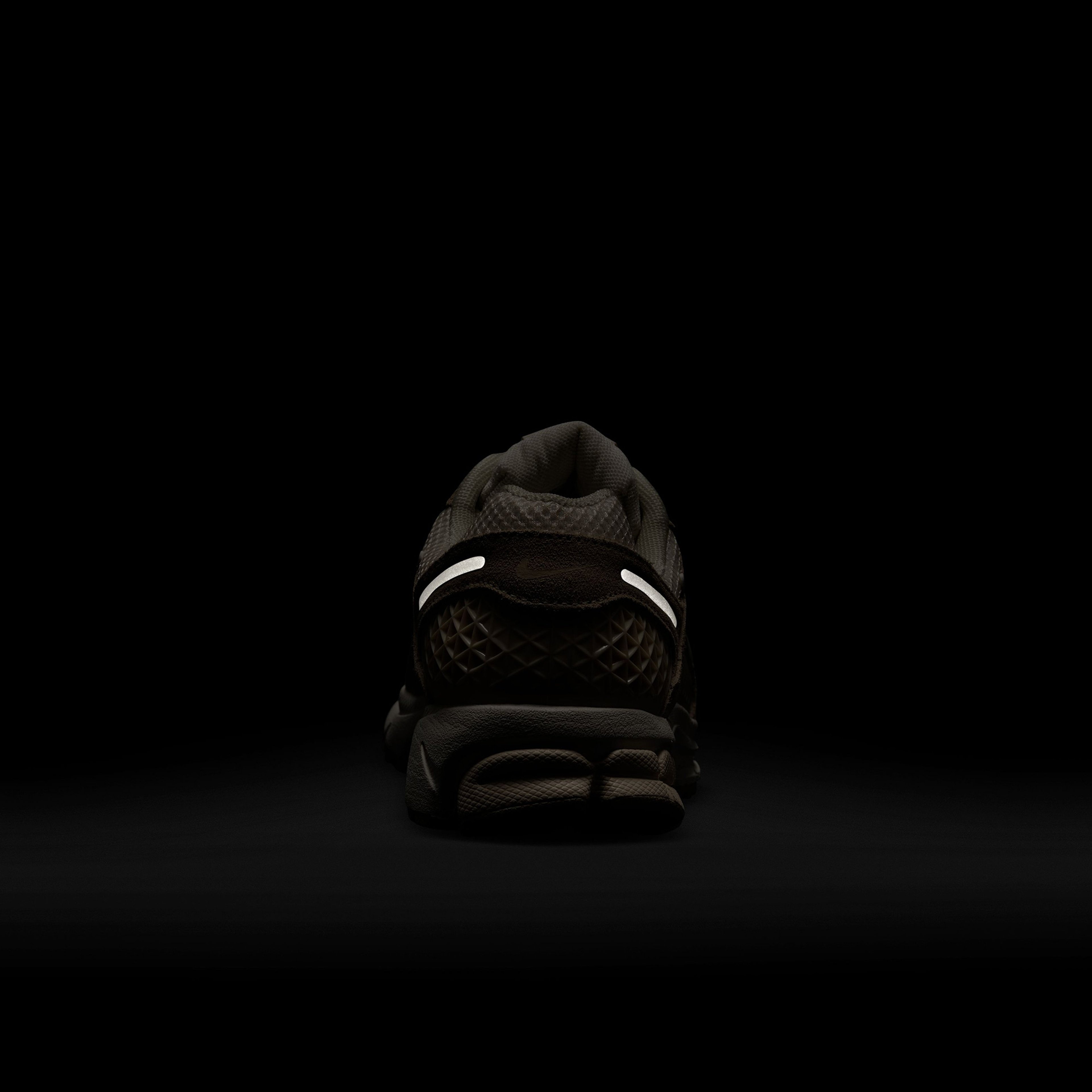 Nike Zoom Vomero 5 Kadın Kahverengi Sneaker