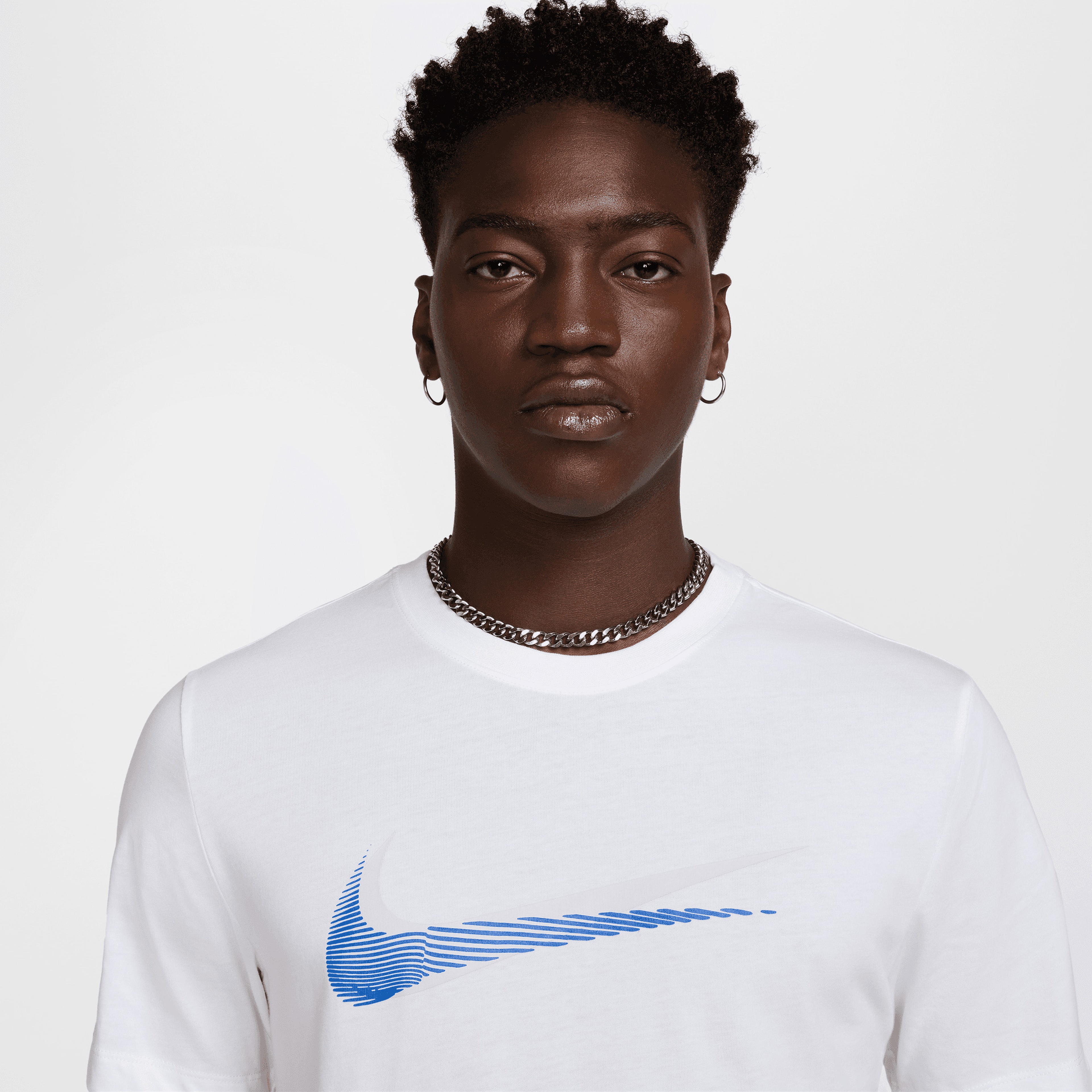 Nike Spring Swish Erkek Beyaz T-Shirt