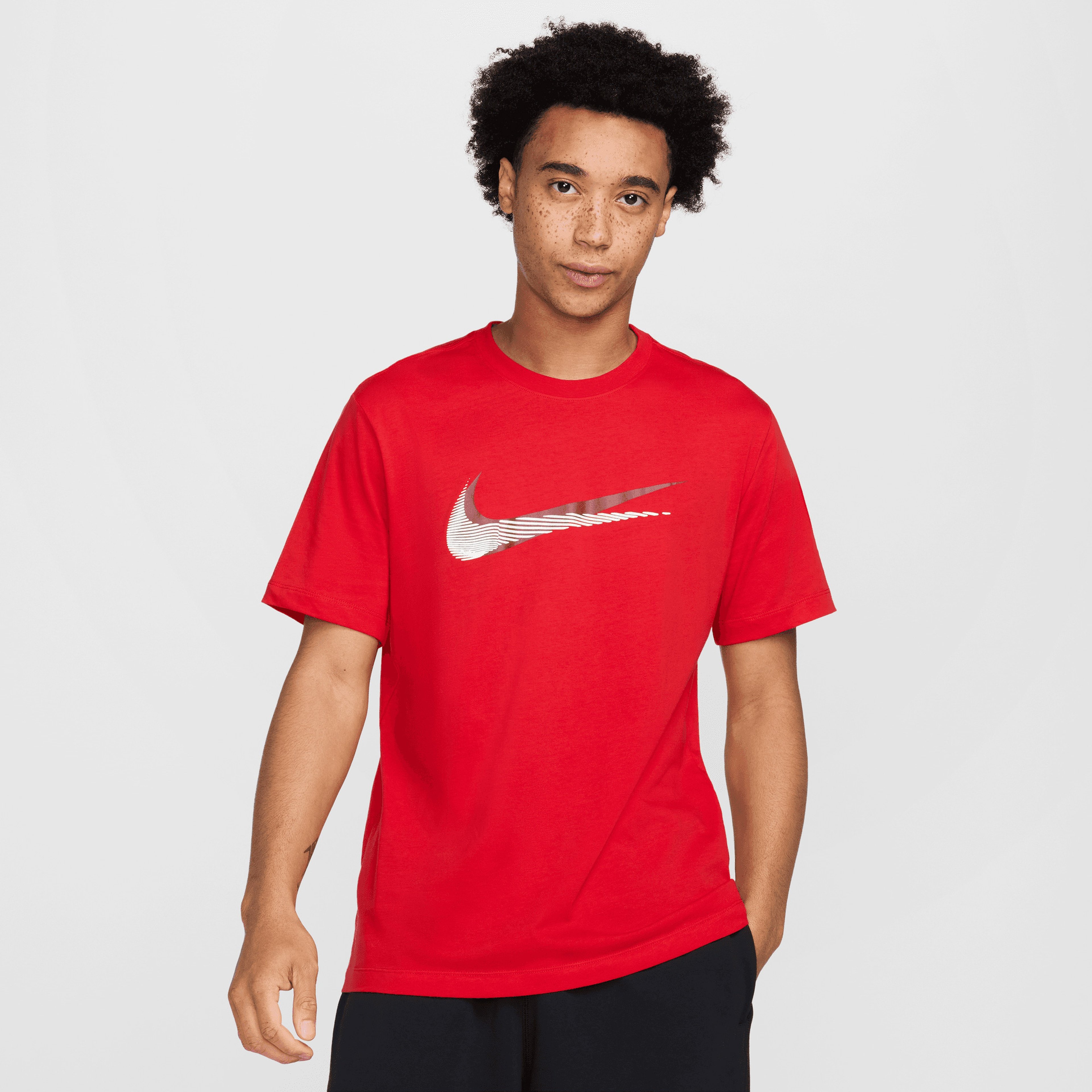 Nike Spring Swish Erkek Kırmızı T-Shirt