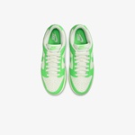 Nike Dunk Low Kadın Beyaz Sneaker