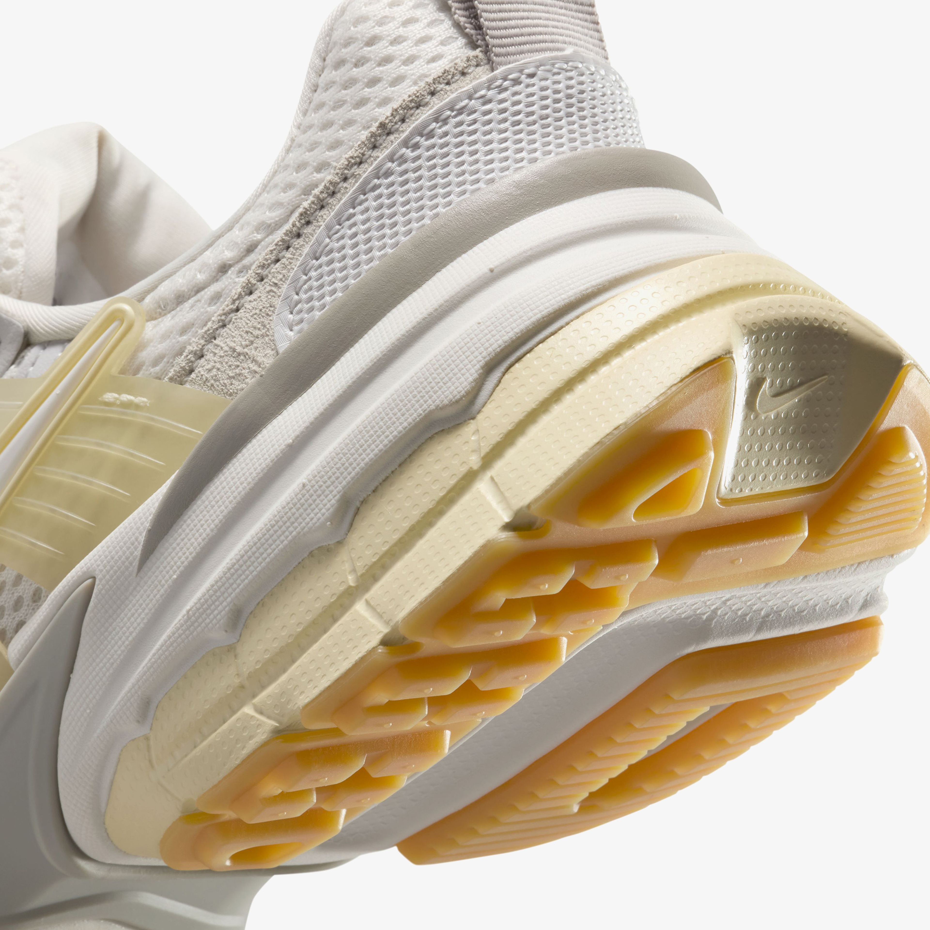 Nike V2K Run Kadın Bej Sneaker