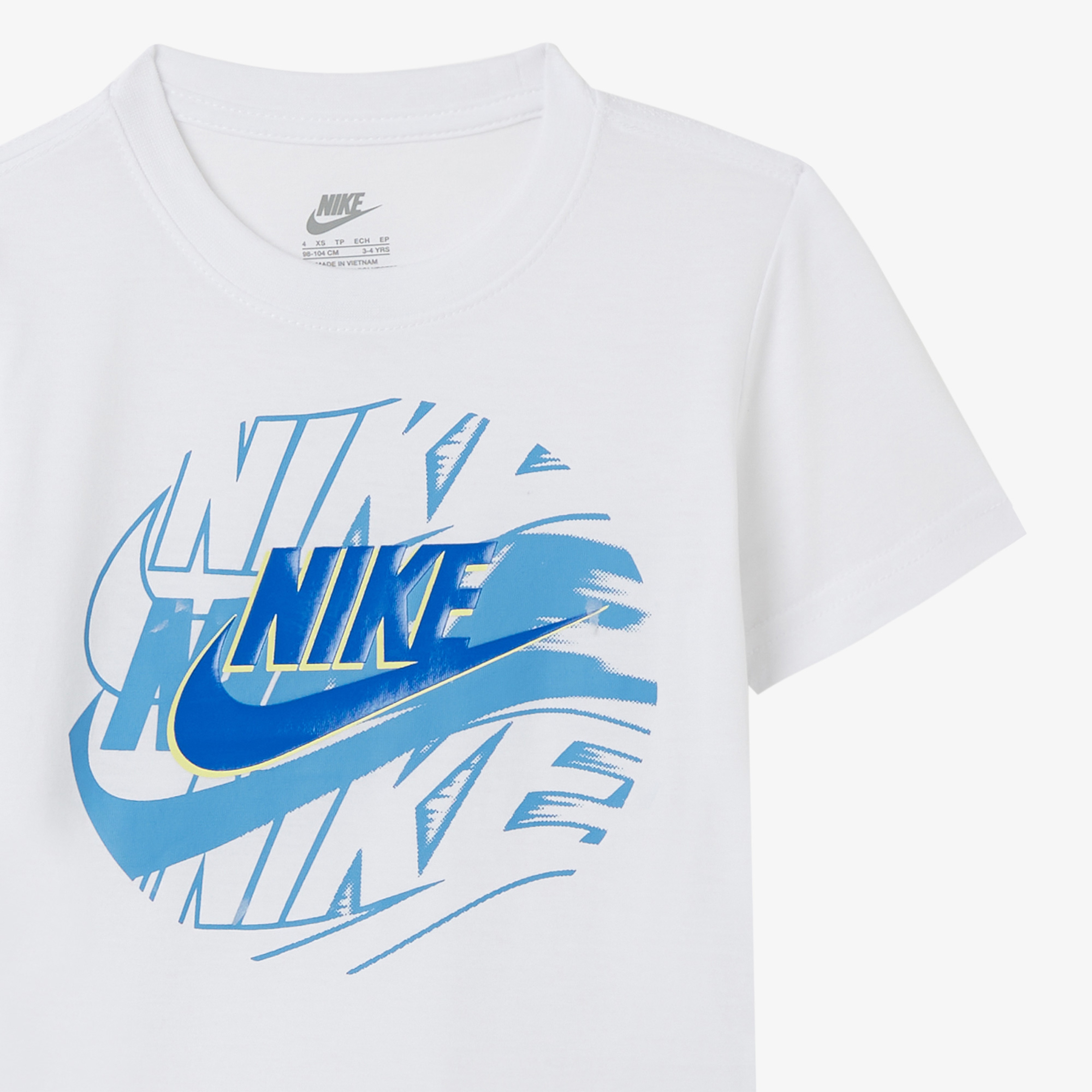 Nike Sportswear On The Move Çocuk Beyaz/Mavi Şort Takım