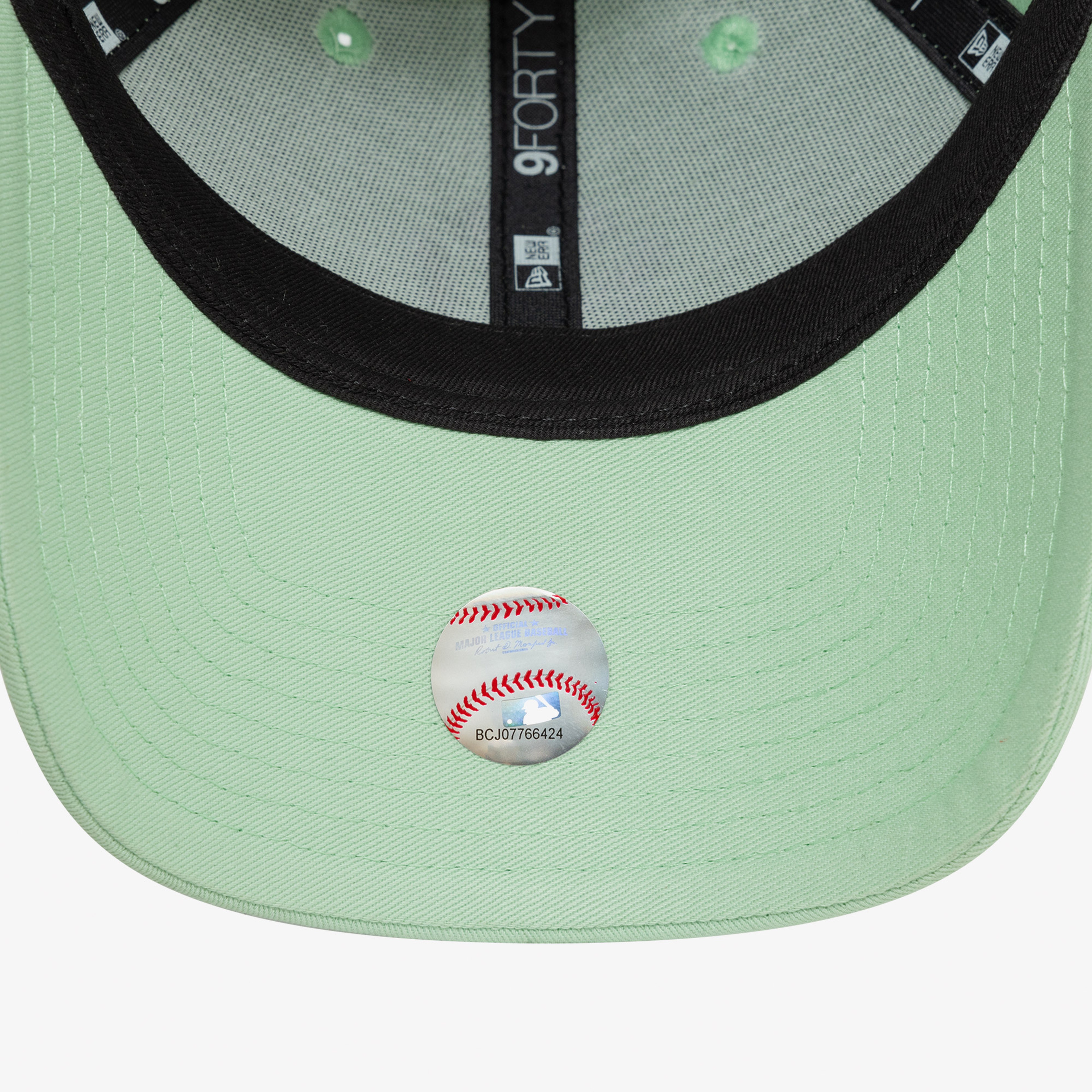 New Era 9Forty New York Yankees League Essential Kadın Yeşil Şapka