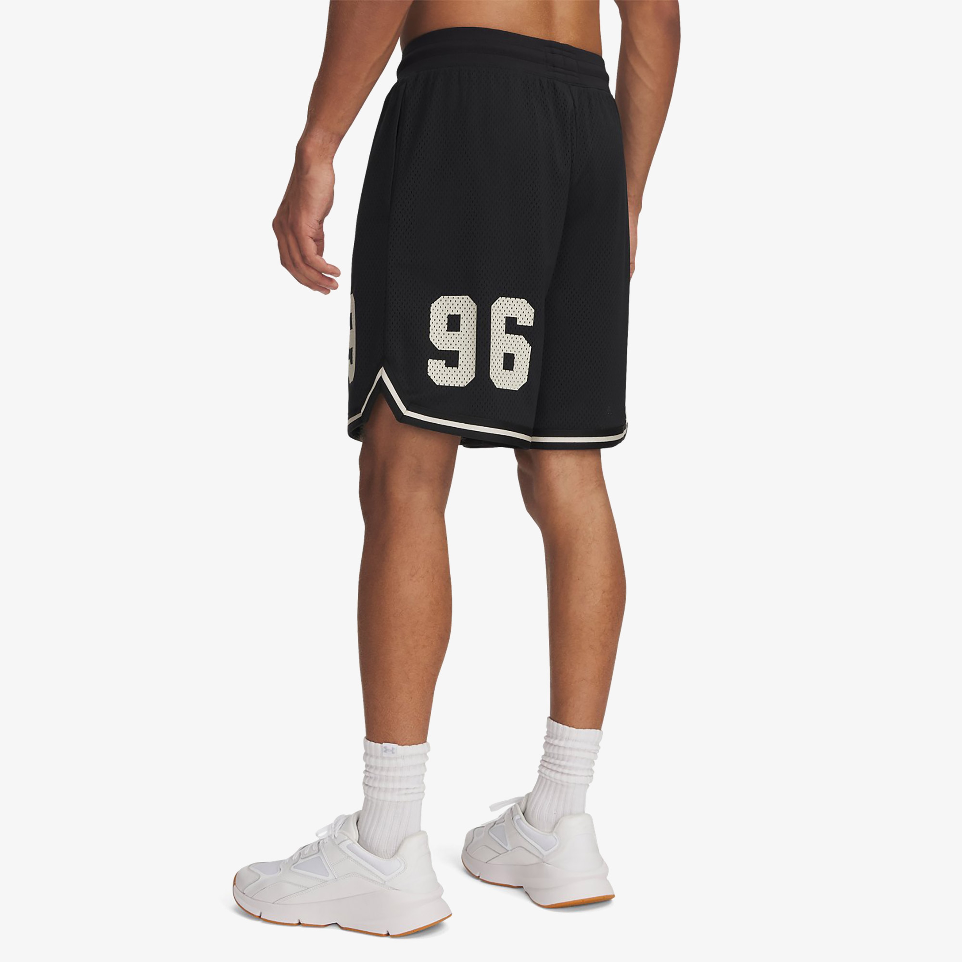 Under Armour Courtside 96 Hoop Erkek Siyah Basketbol Şortu