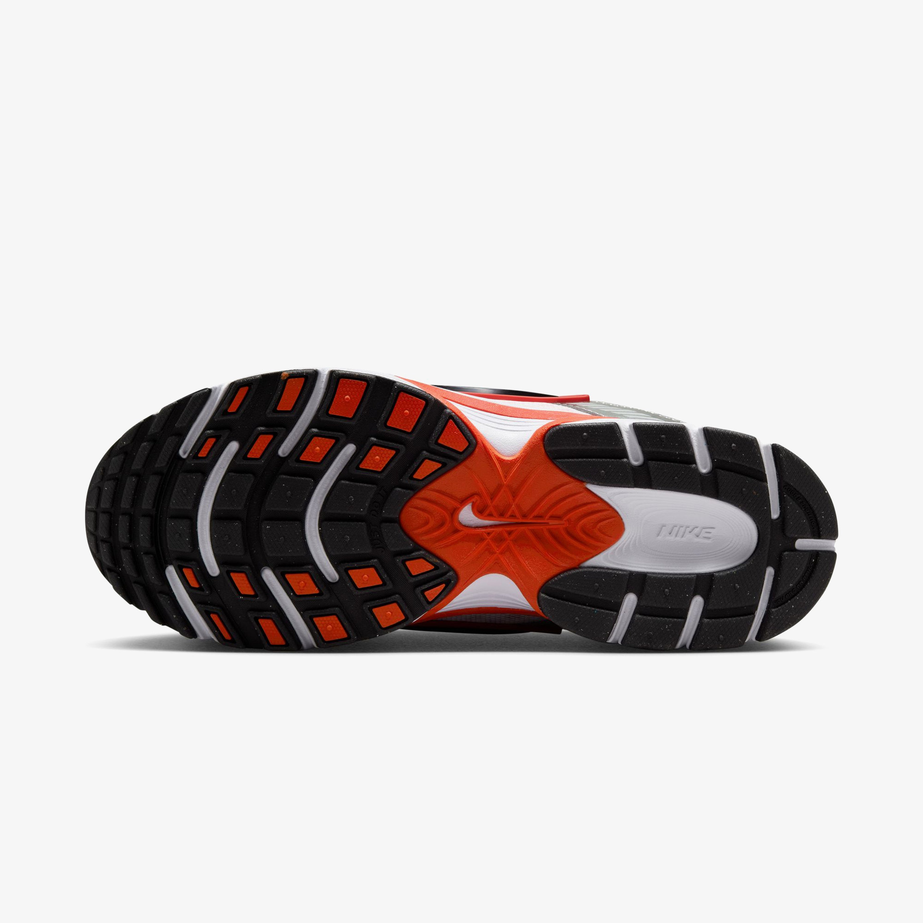 Nike V5 RNR Kadın Beyaz Spor Ayakkabı