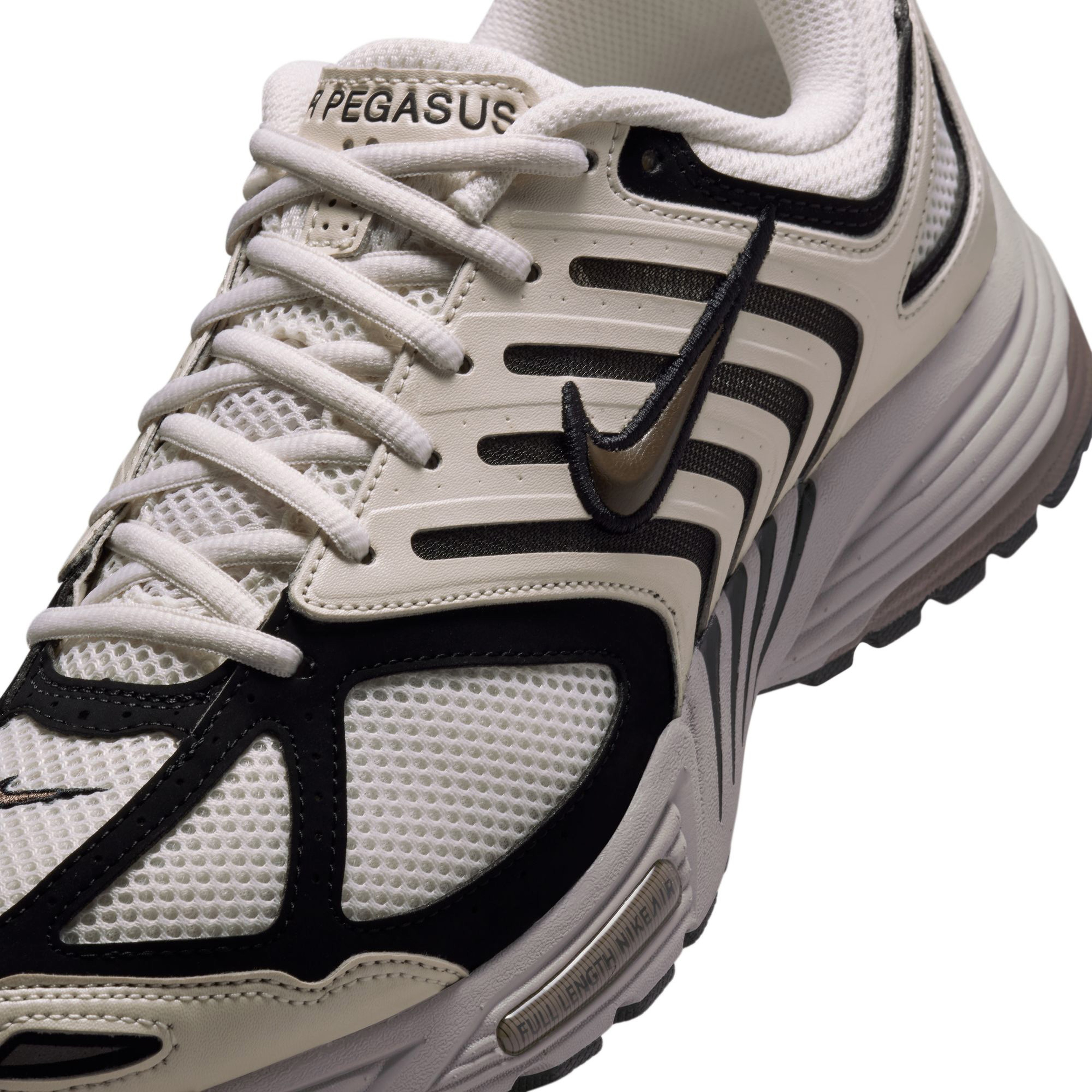 Nike Air Pegasus 2005 Erkek Beyaz Spor Ayakkabı