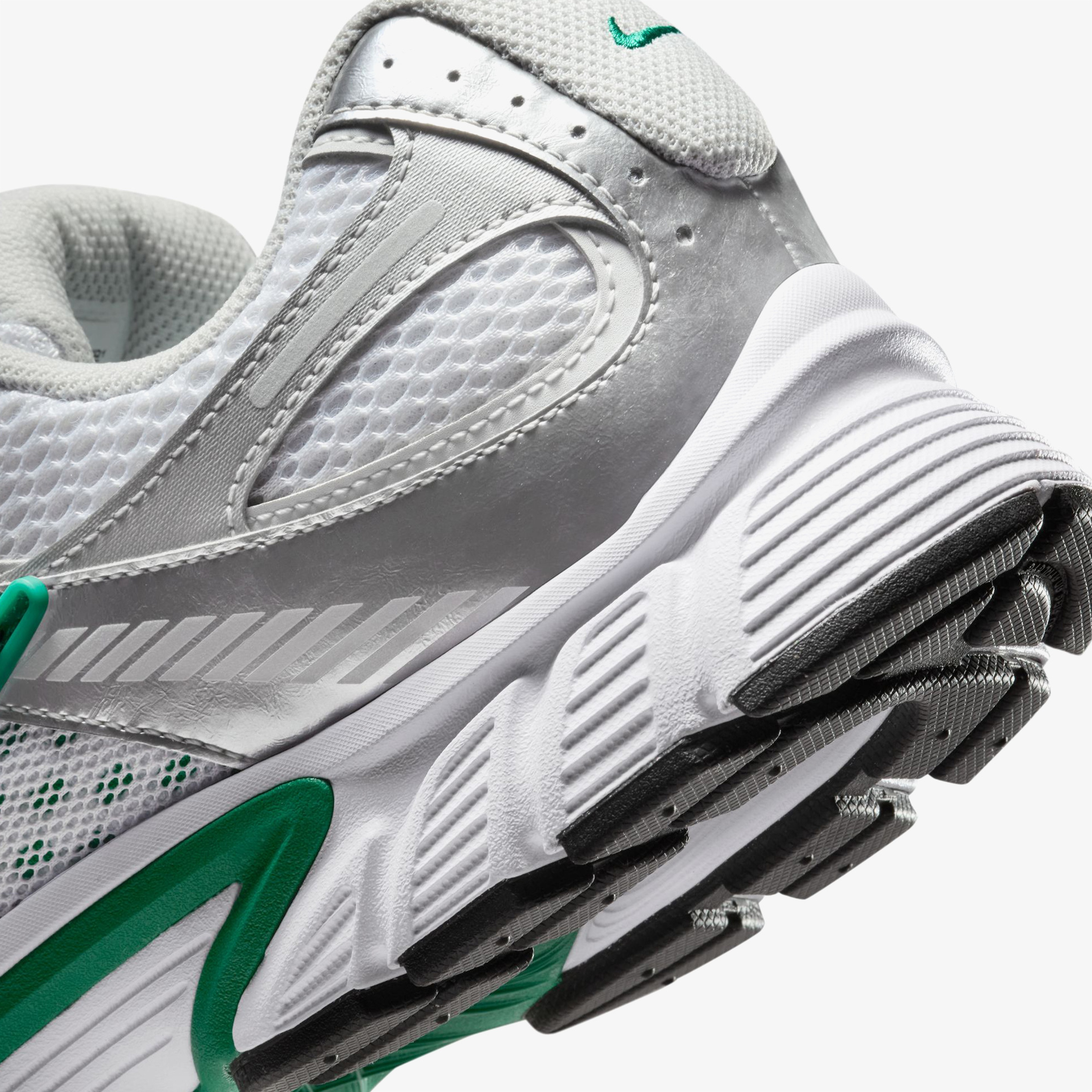 Nike V5 RNR Erkek Beyaz Sneaker