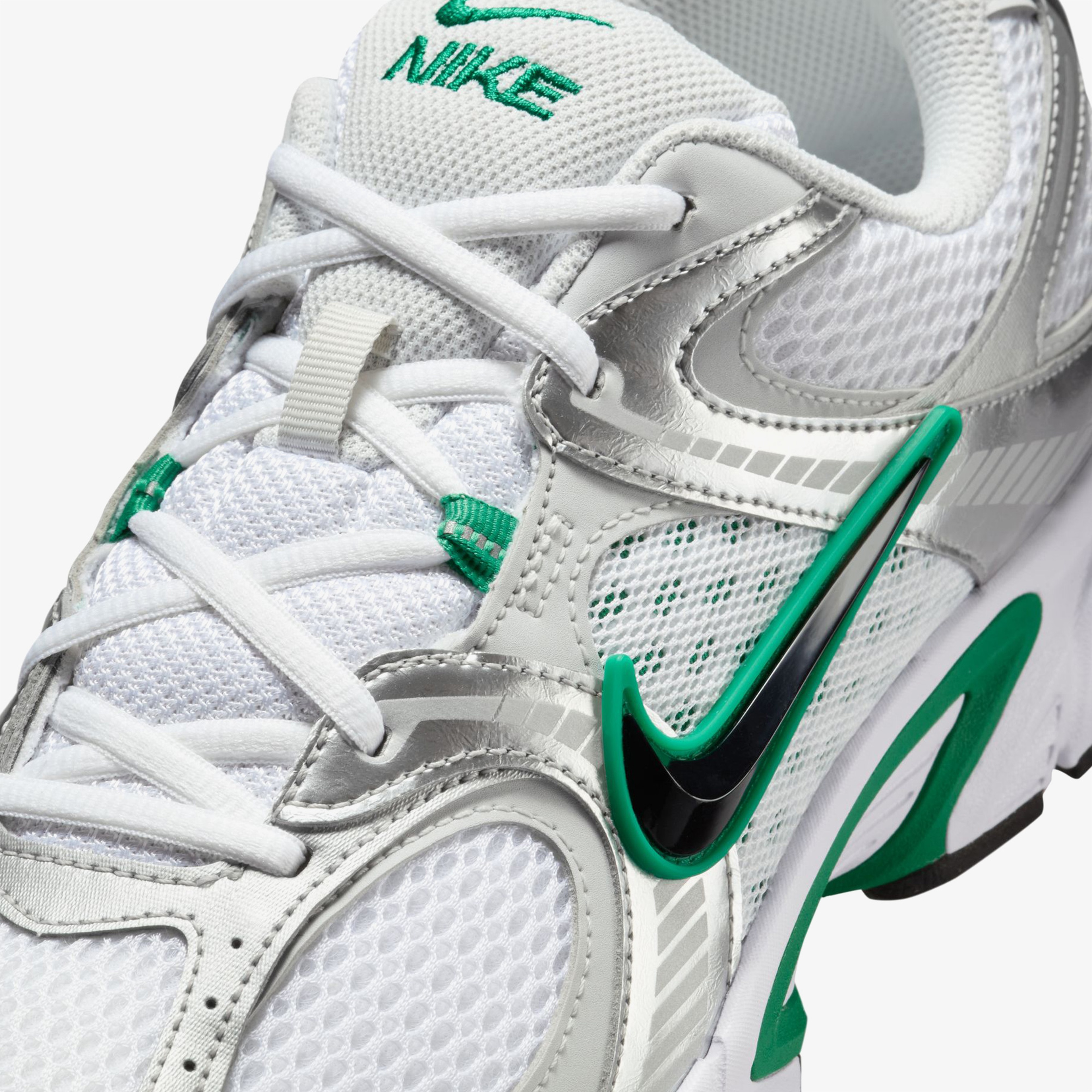 Nike V5 RNR Erkek Beyaz Sneaker