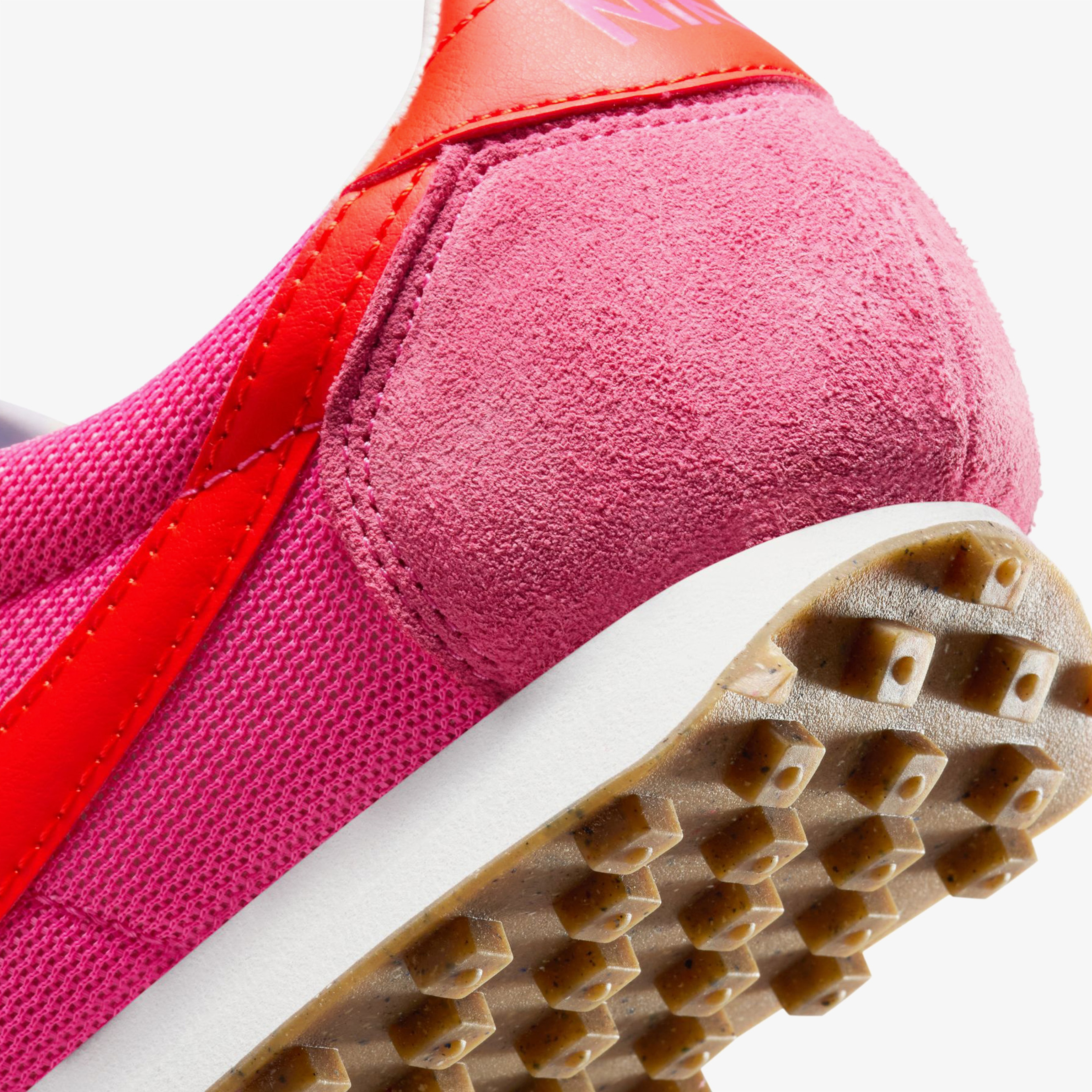 Nike LD-1000 Kadın Pembe Spor Ayakkabı