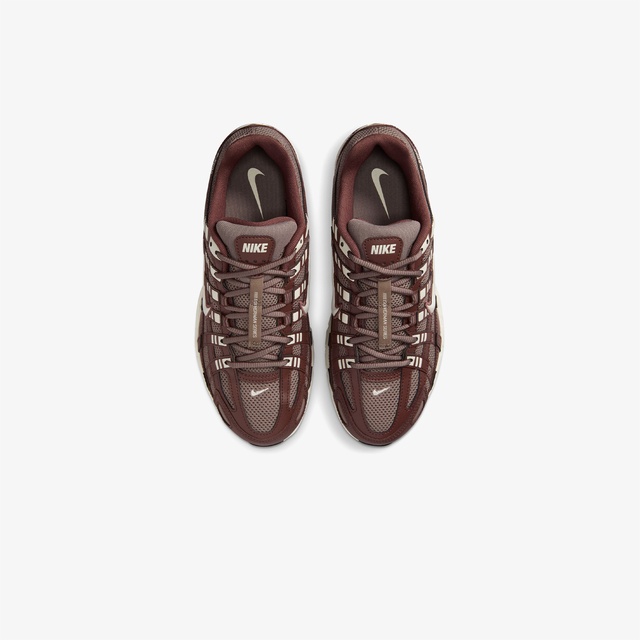 Nike Nike P-6000 Kadın Kahverengi Spor Ayakkabı Occasion'da! Kahverengi - 6. görsel