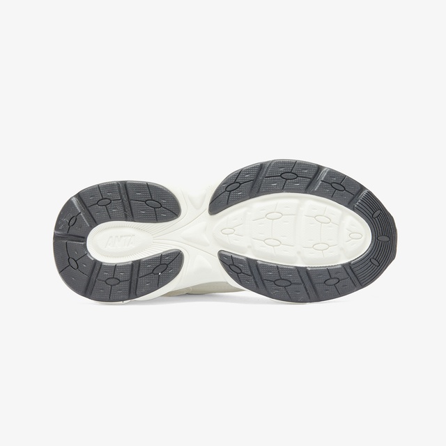 Anta Anta Millenium Td Kadın Gri Spor Ayakkabı Occasion'da! Gri - 6. görsel