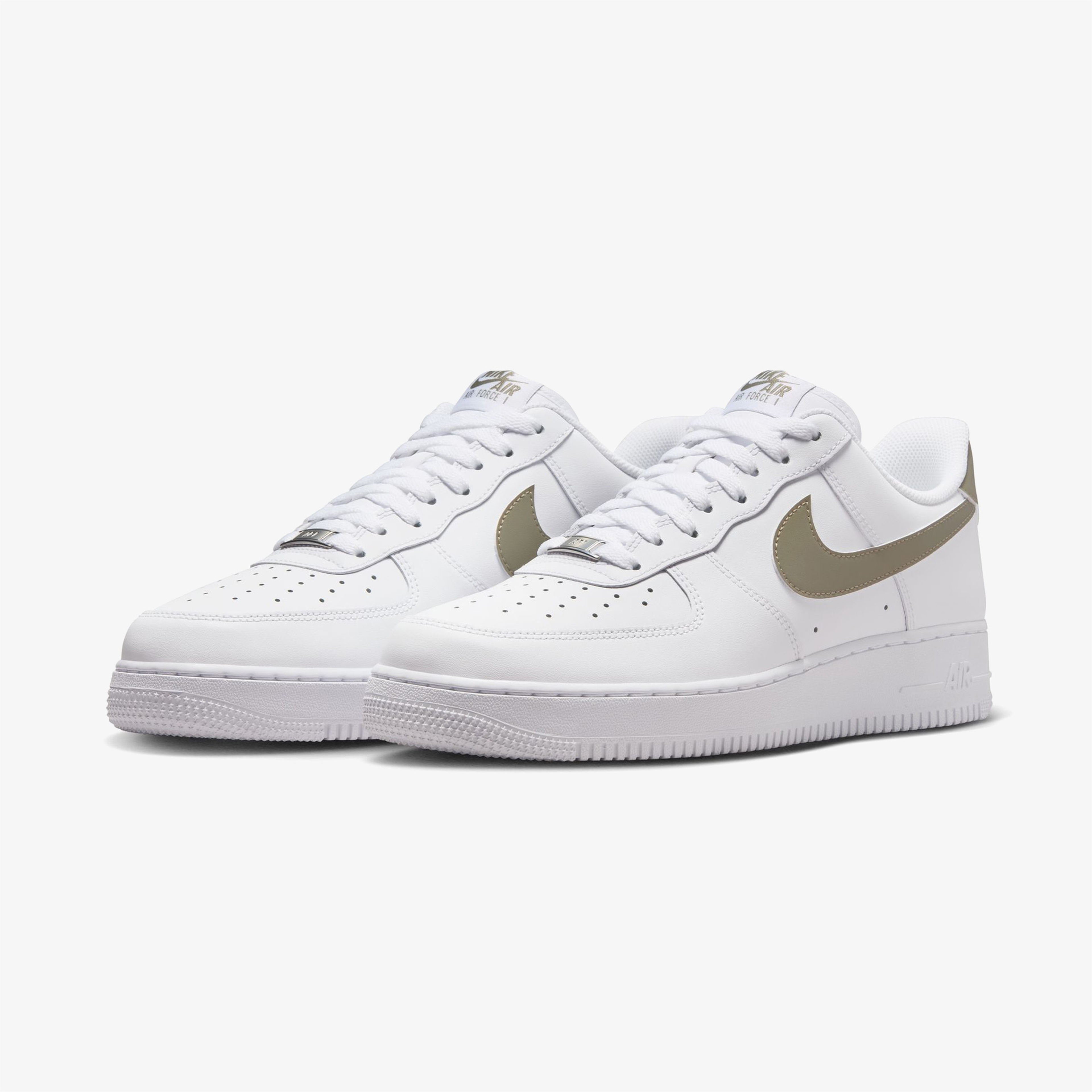 Nike Air Force 1 07' Erkek Beyaz Spor Ayakkabı