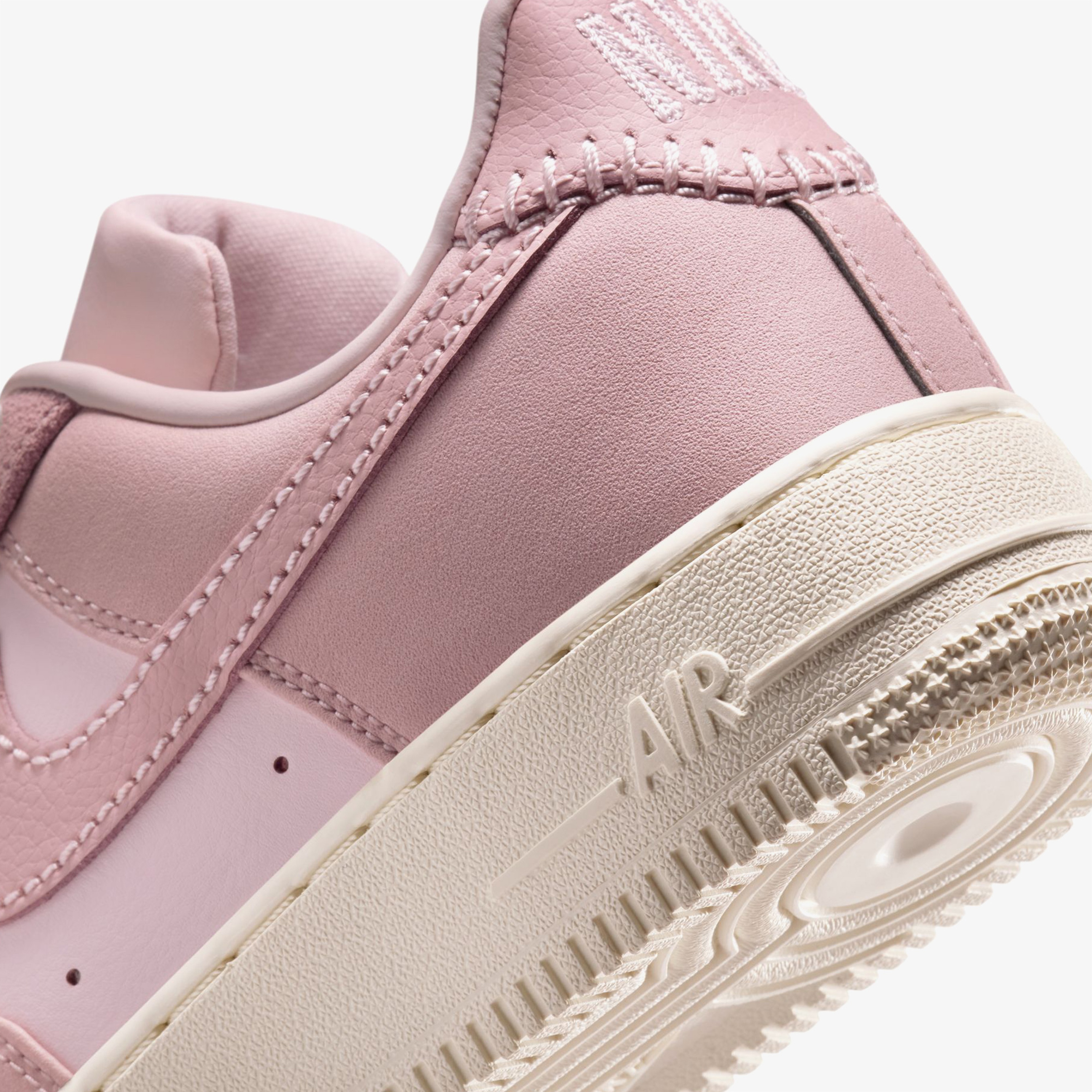 Nike Air Force 1 '07 "Oxford Pink" Kadın Pembe Sneaker