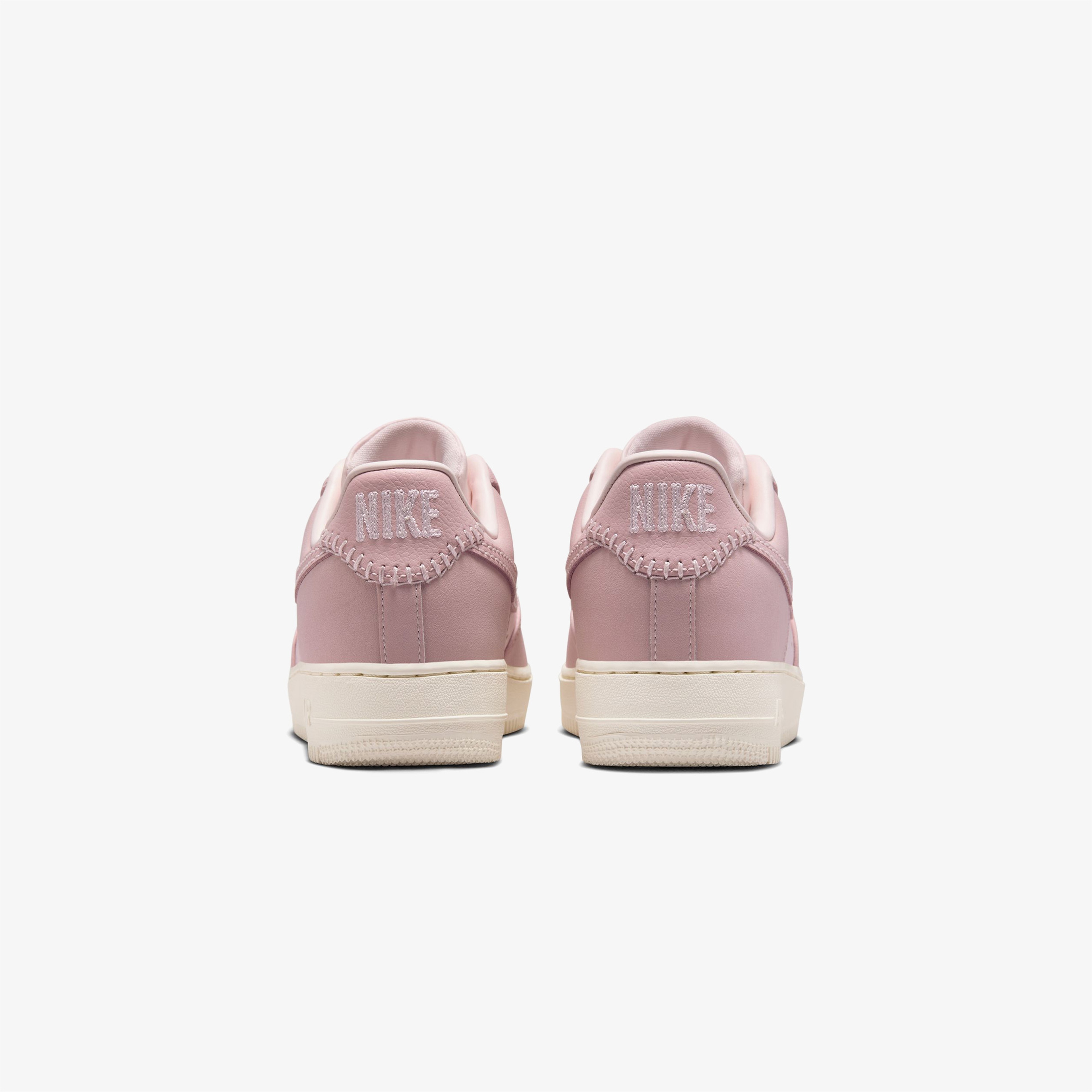 Nike Air Force 1 '07 "Oxford Pink" Kadın Pembe Sneaker