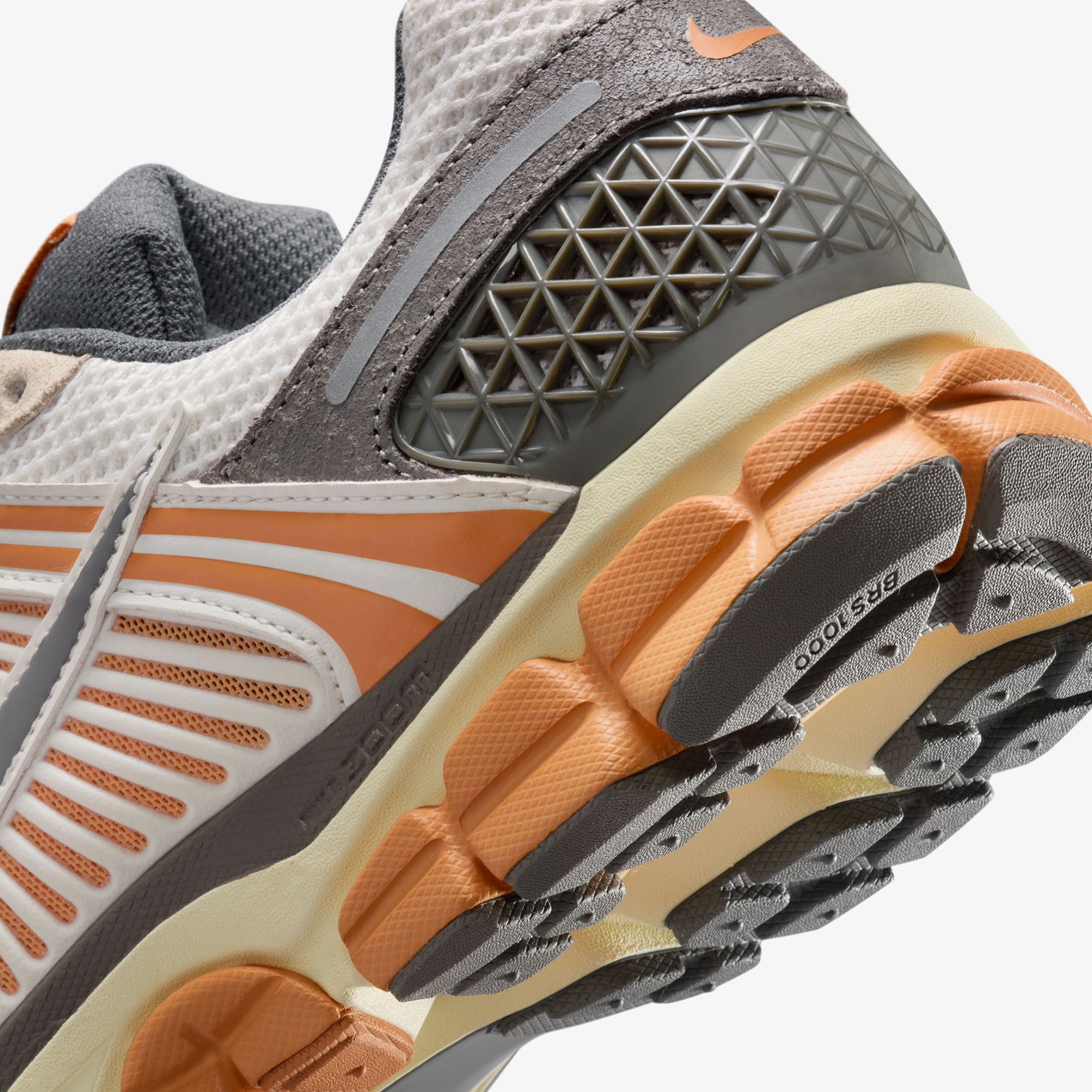 Nike Zoom Vomero 5 Erkek Gri Spor Ayakkabı