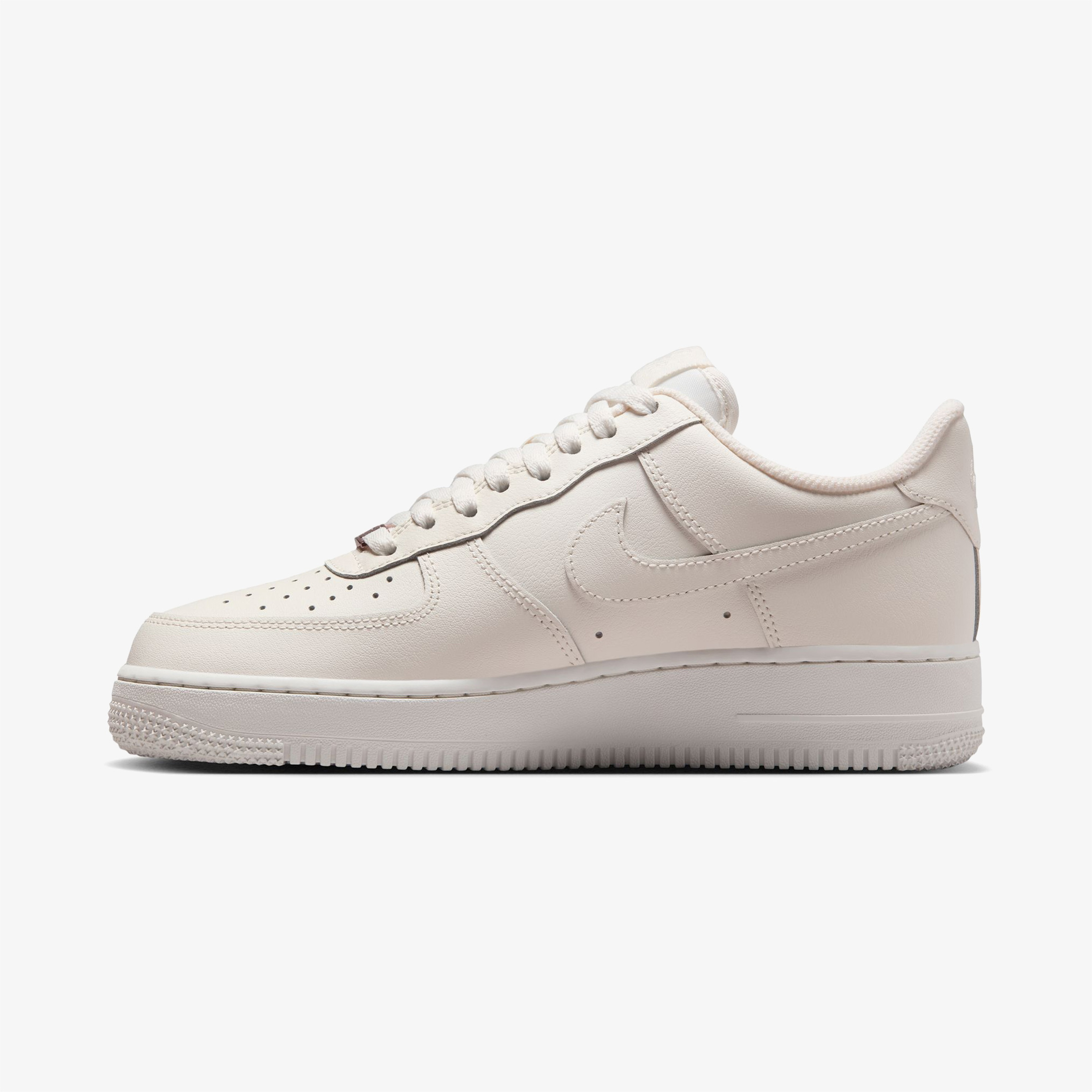 Nike Air Force 1 '07 LX Kadın Bej Sneaker
