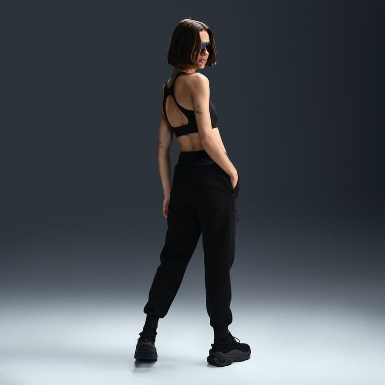 Nike Sportswear Tech Fleece Kadın Siyah Eşofman Altı