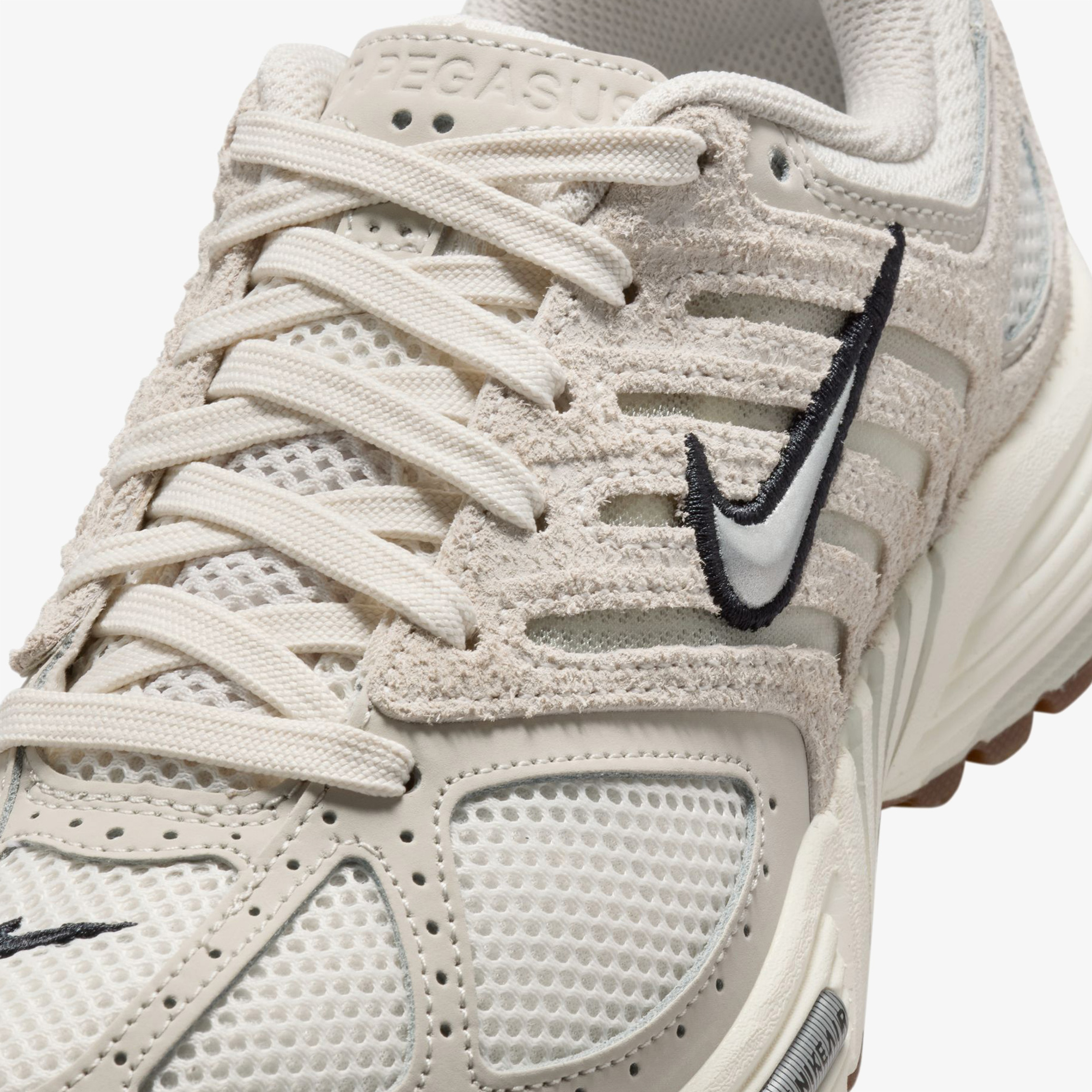 Nike Air Pegasus 2005 Kadın Bej Spor Ayakkabı