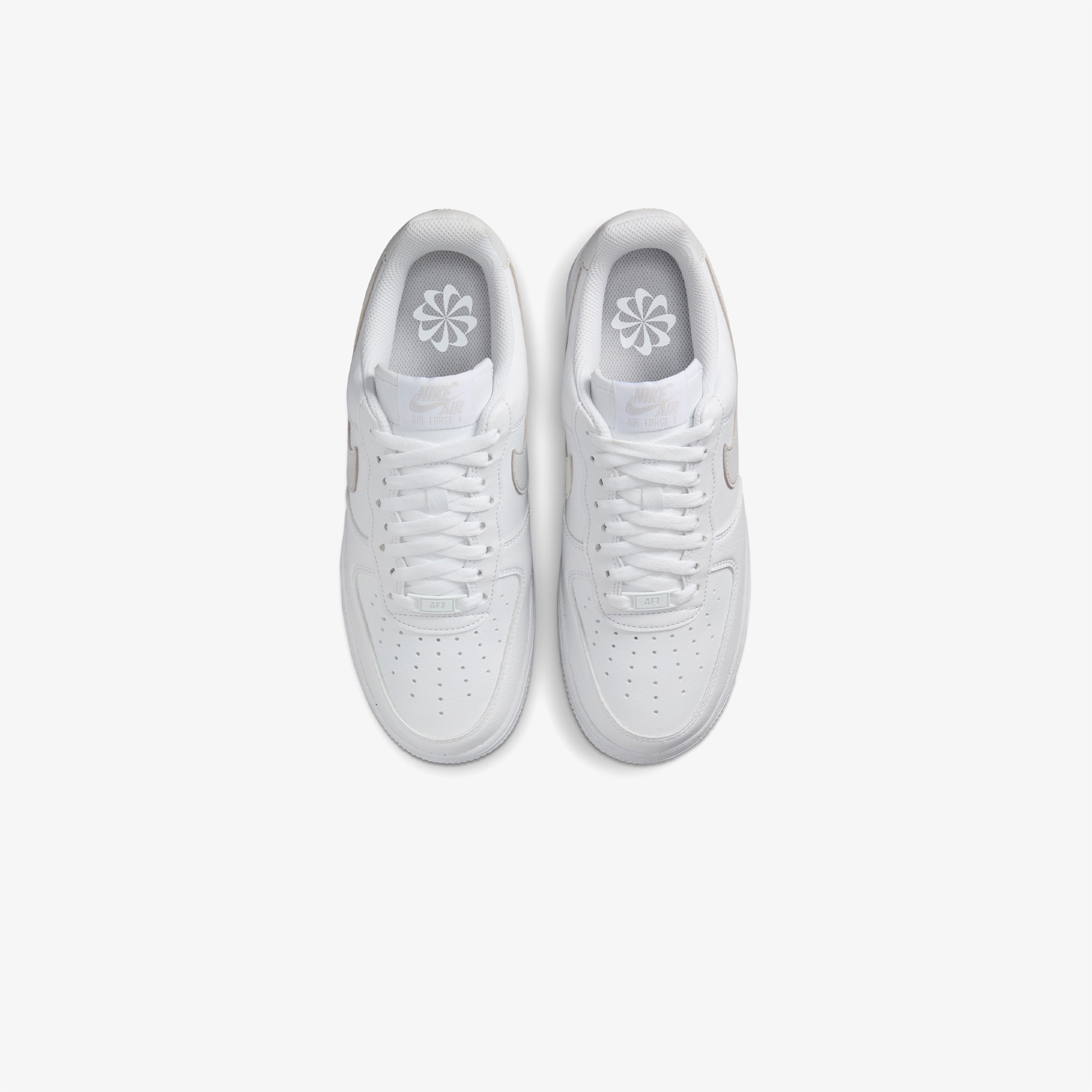 Nike Air Force 1'07 Next Nature Kadın Beyaz Sneaker