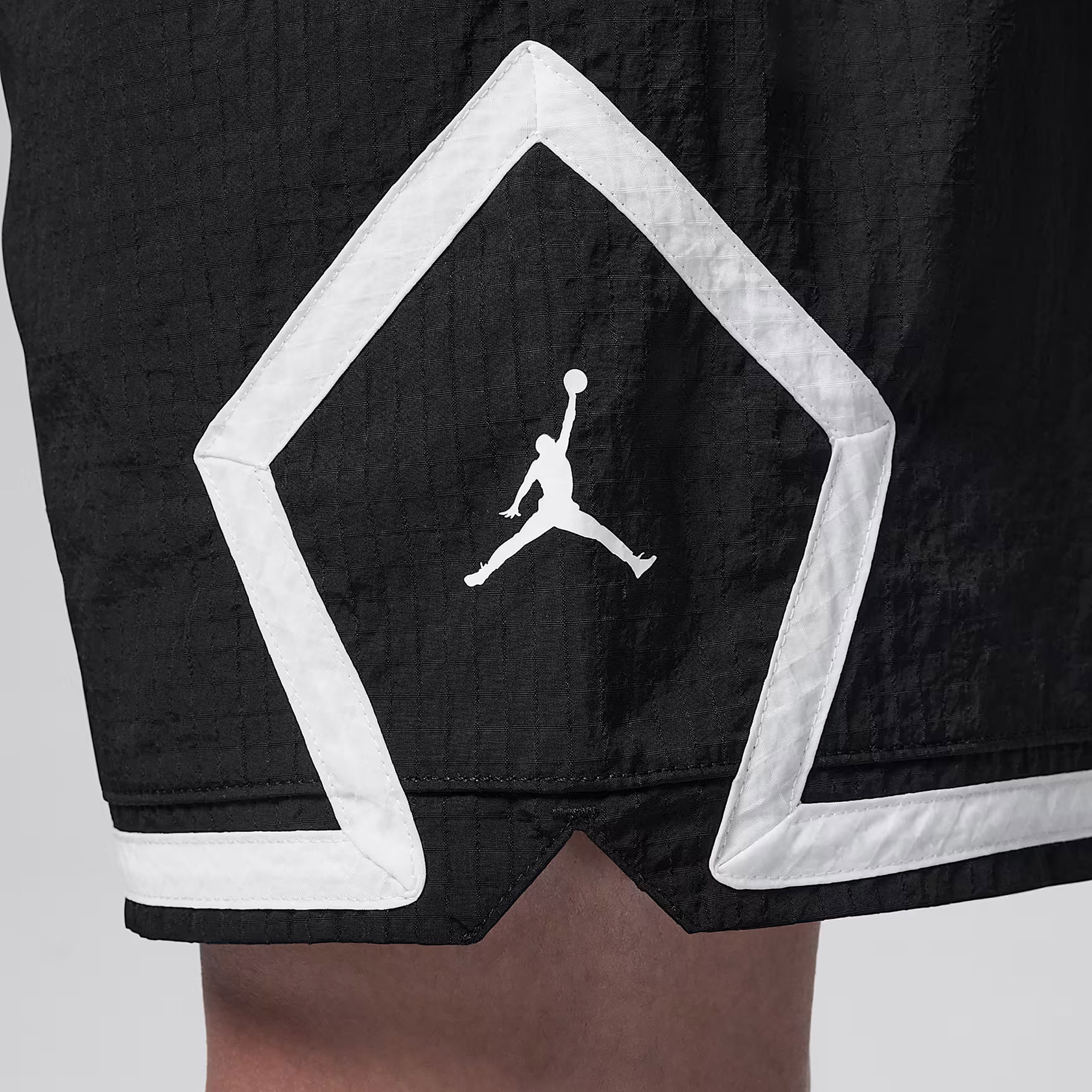 Jordan Poolside Diamond Çocuk Siyah Basketbol Şortu