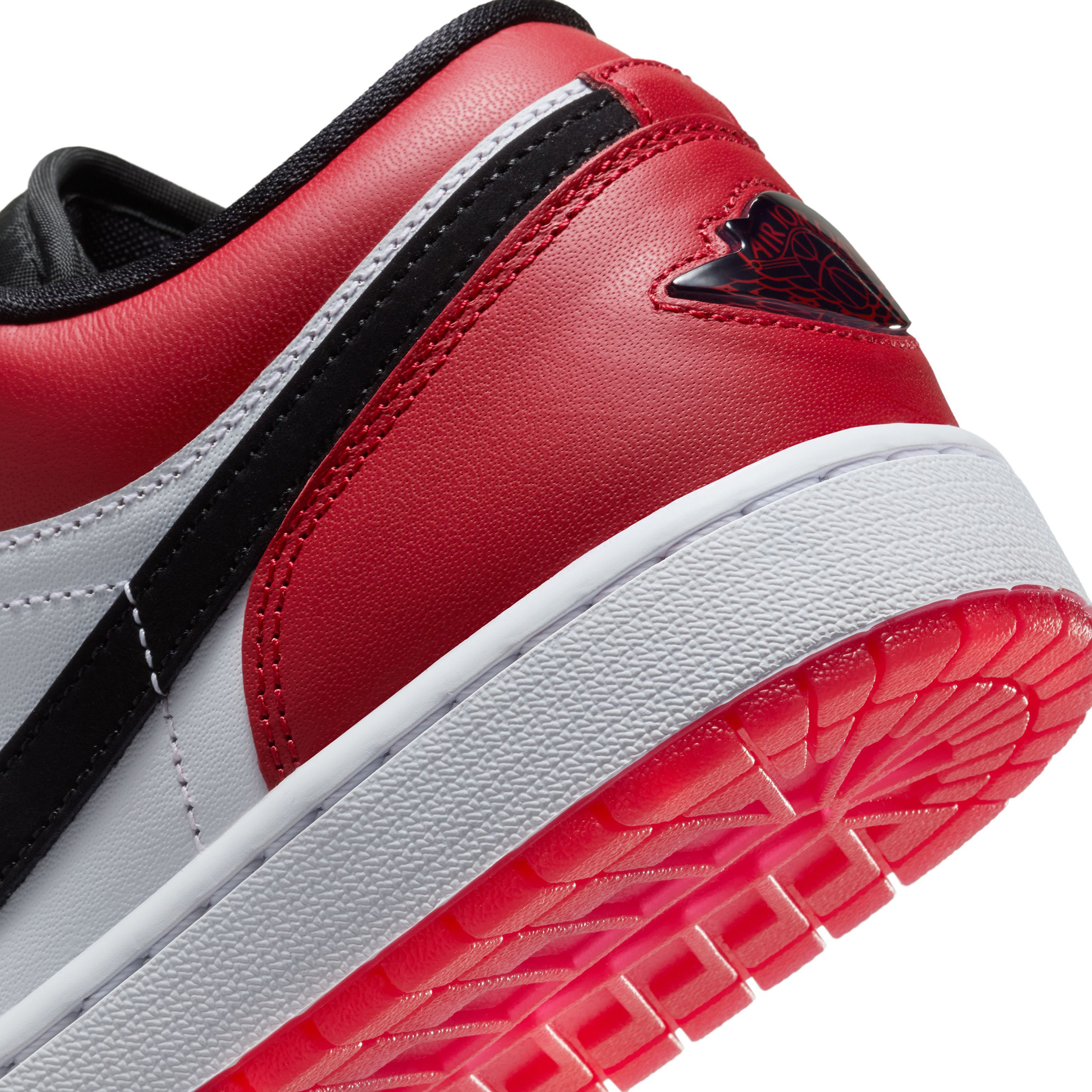 Nike Air Jordan 1 Low SE 'Black Toe' Erkek Beyaz Sneaker