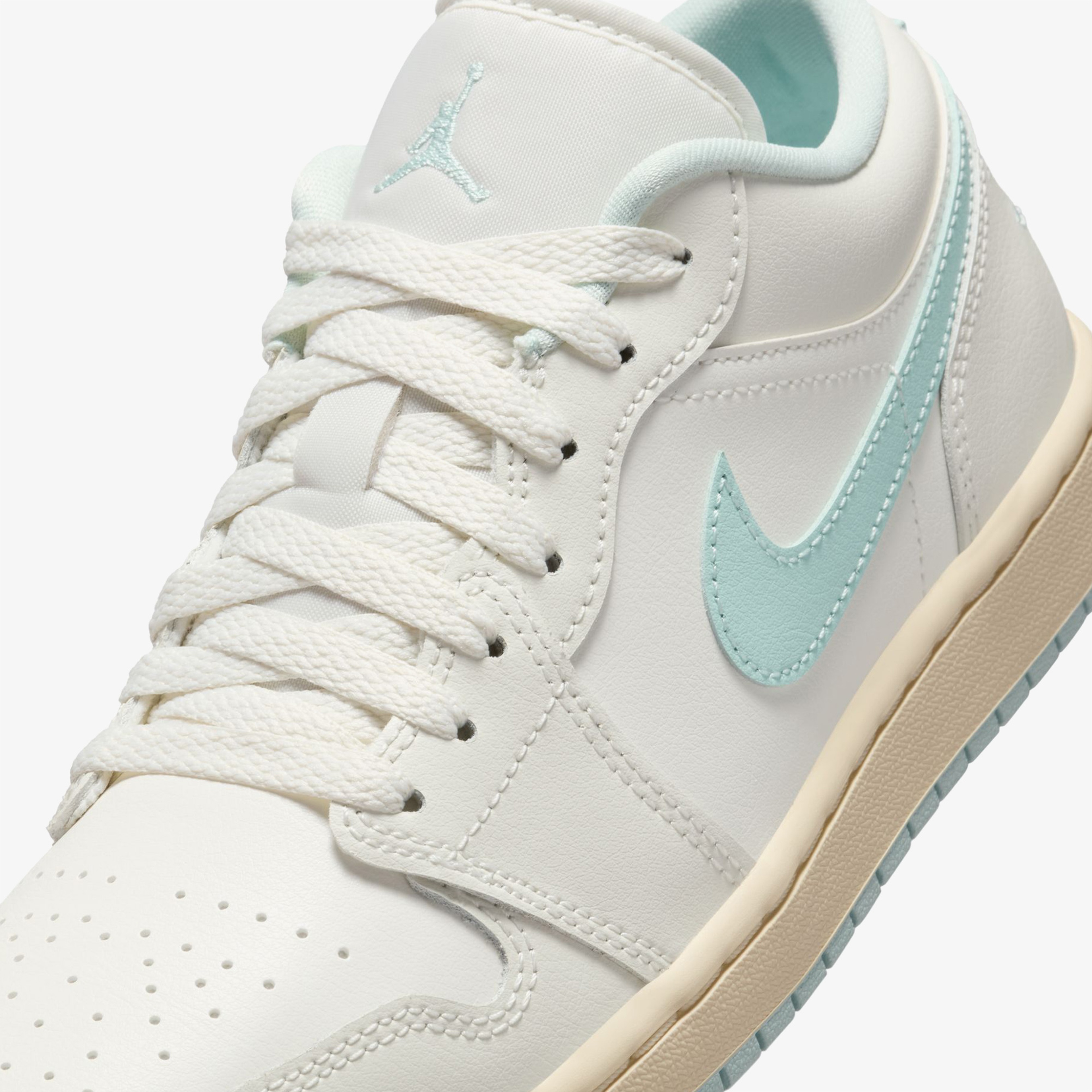 Nike Jordan 1 Low 'Sail Igloo' Kadın Krem Sneaker