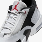 Jordan Max Aura 6 Erkek Beyaz Basketbol Ayakkabısı