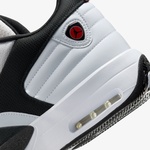 Jordan Max Aura 6 Erkek Beyaz Basketbol Ayakkabısı