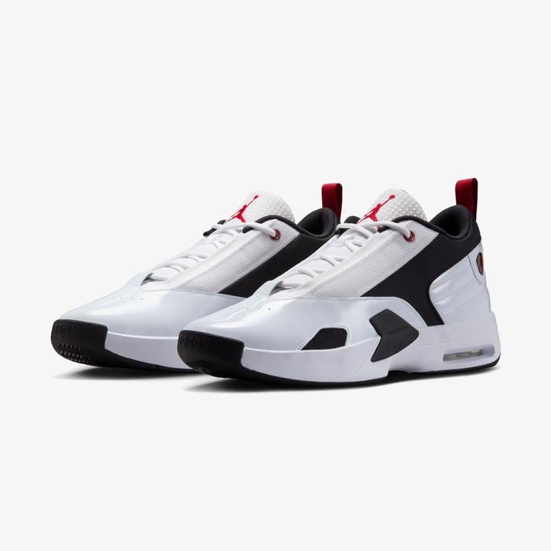 Jordan Max Aura 6 Erkek Beyaz Basketbol Ayakkabısı