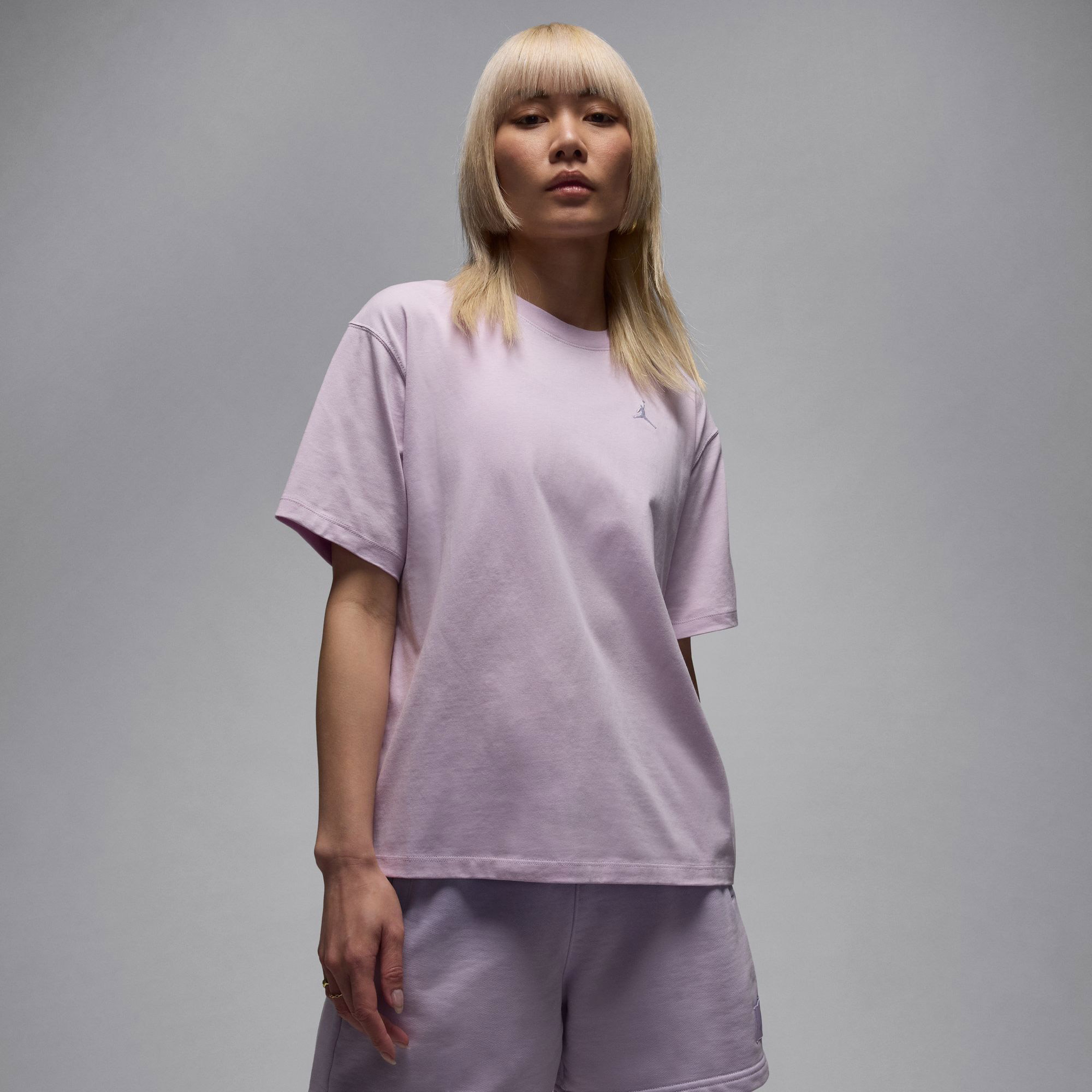 Jordan Essentials Kadın Mor T-Shirt