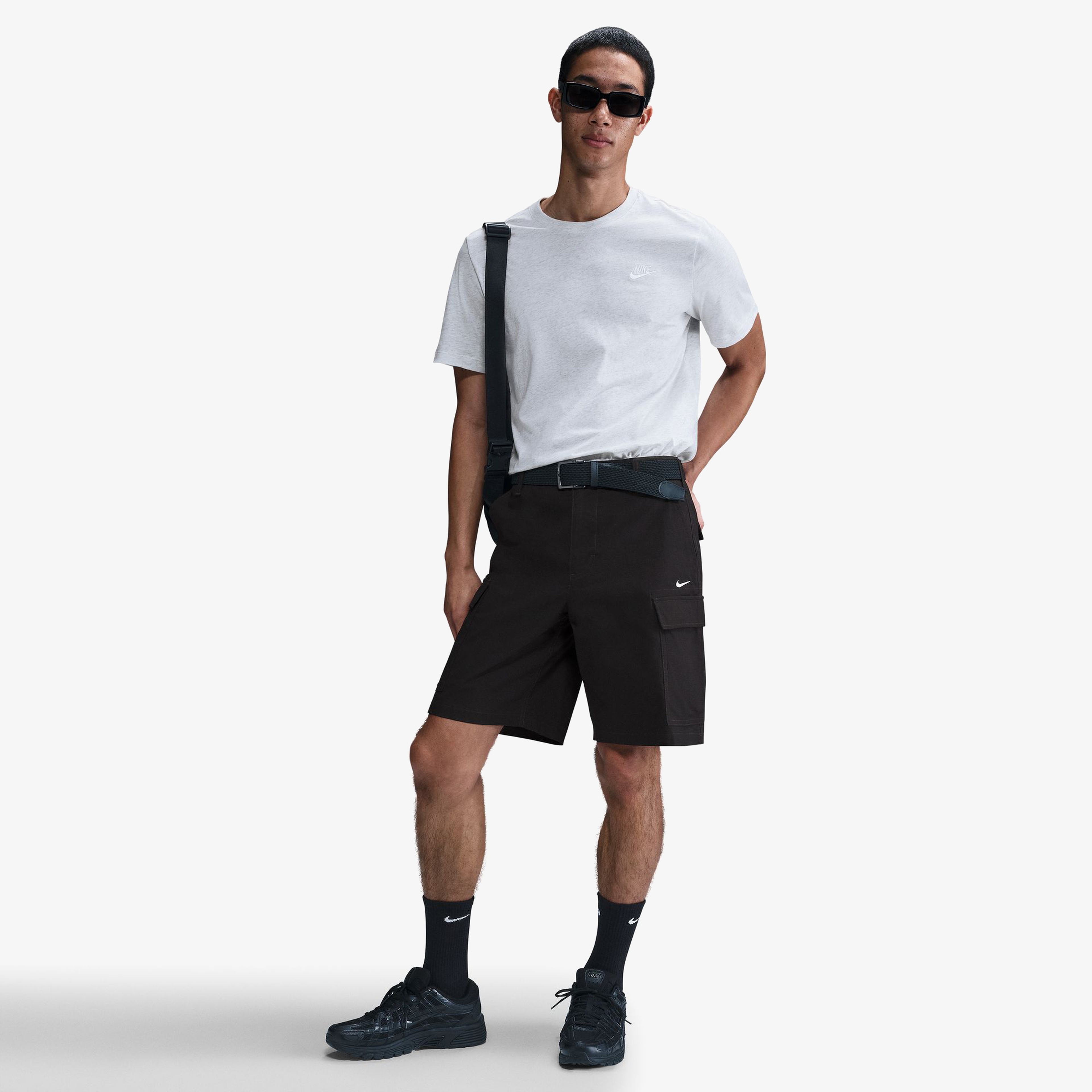 Nike Sportswear Club Erkek Gri T-Shirt