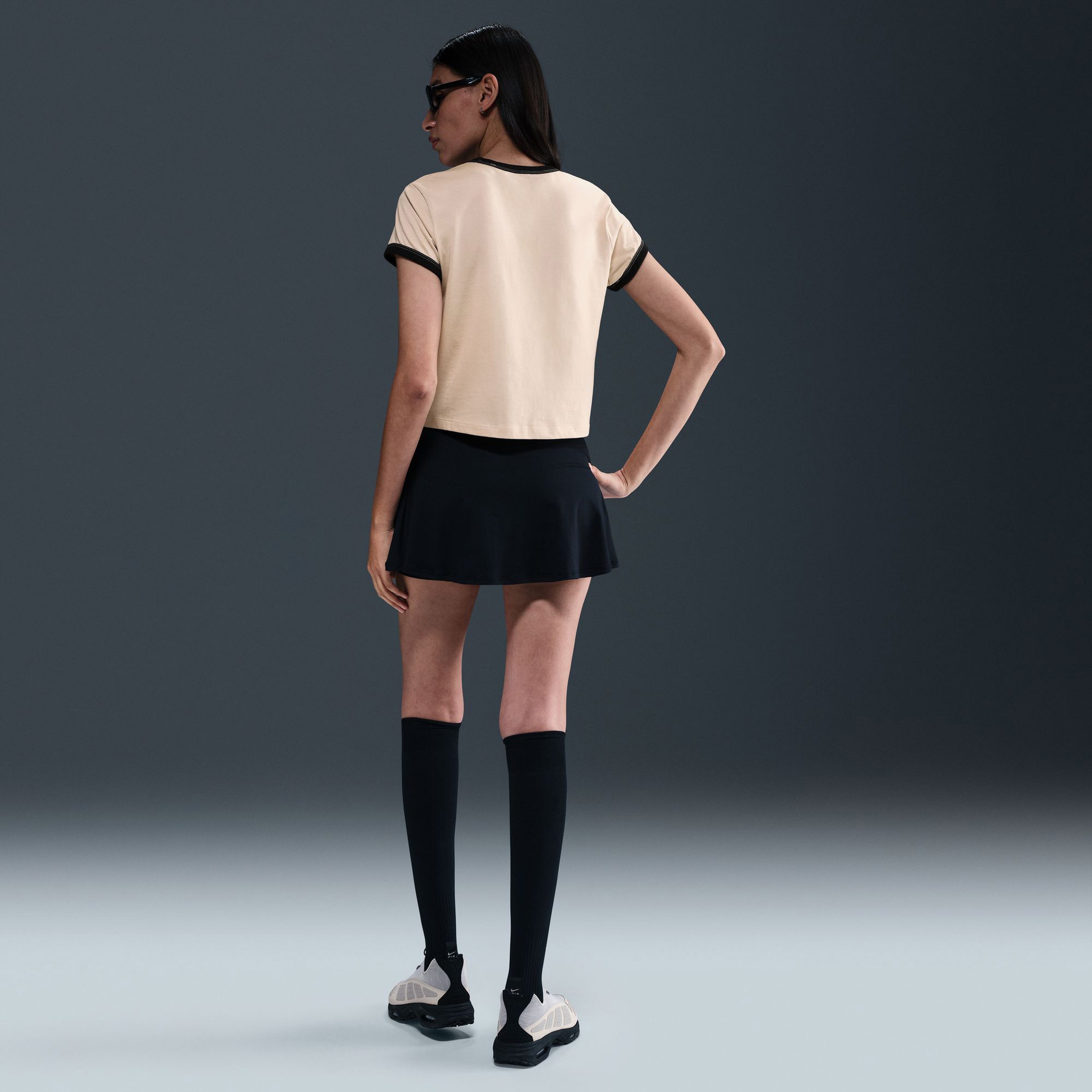 Nike Ringer Kadın Bej Tişört