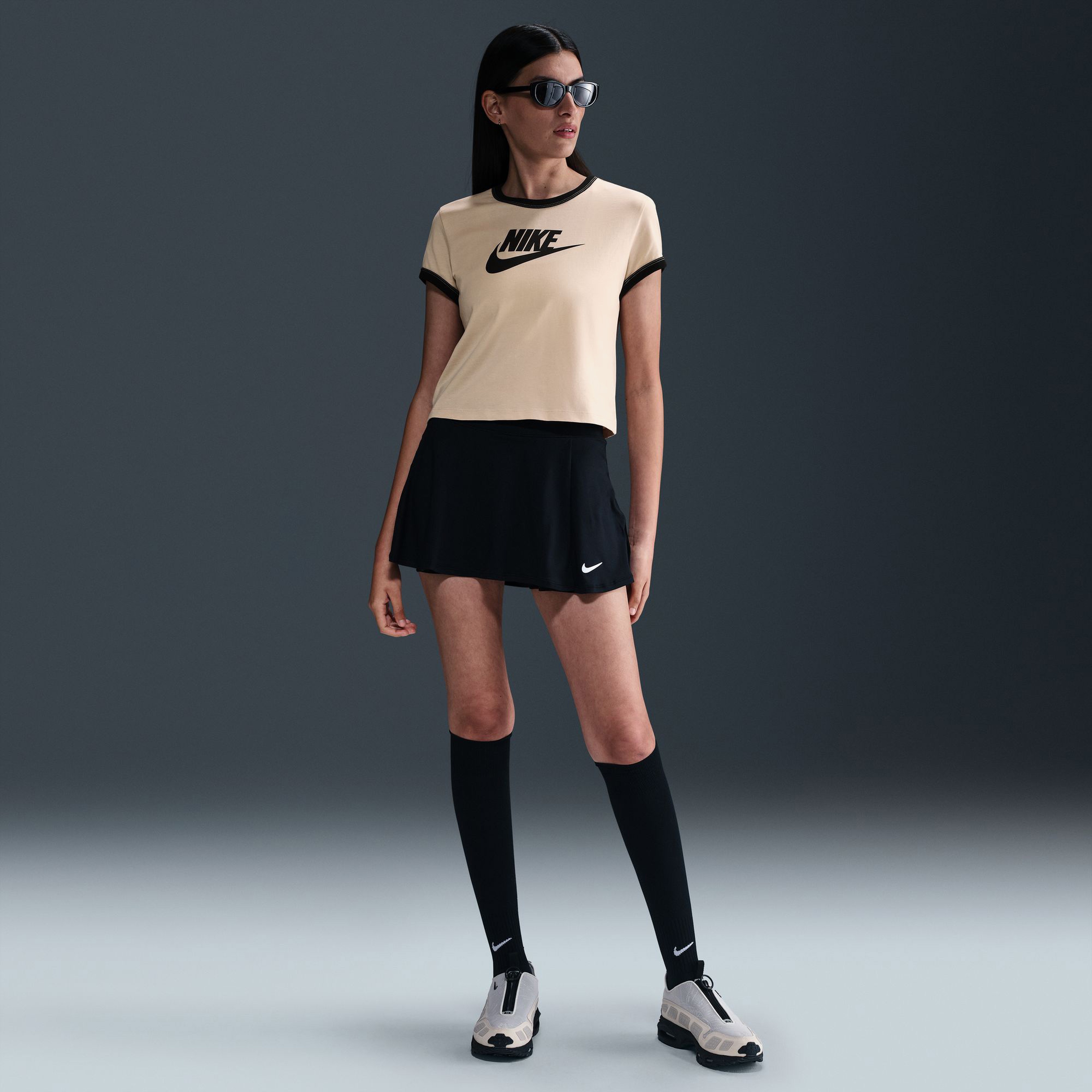 Nike Ringer Kadın Bej Tişört