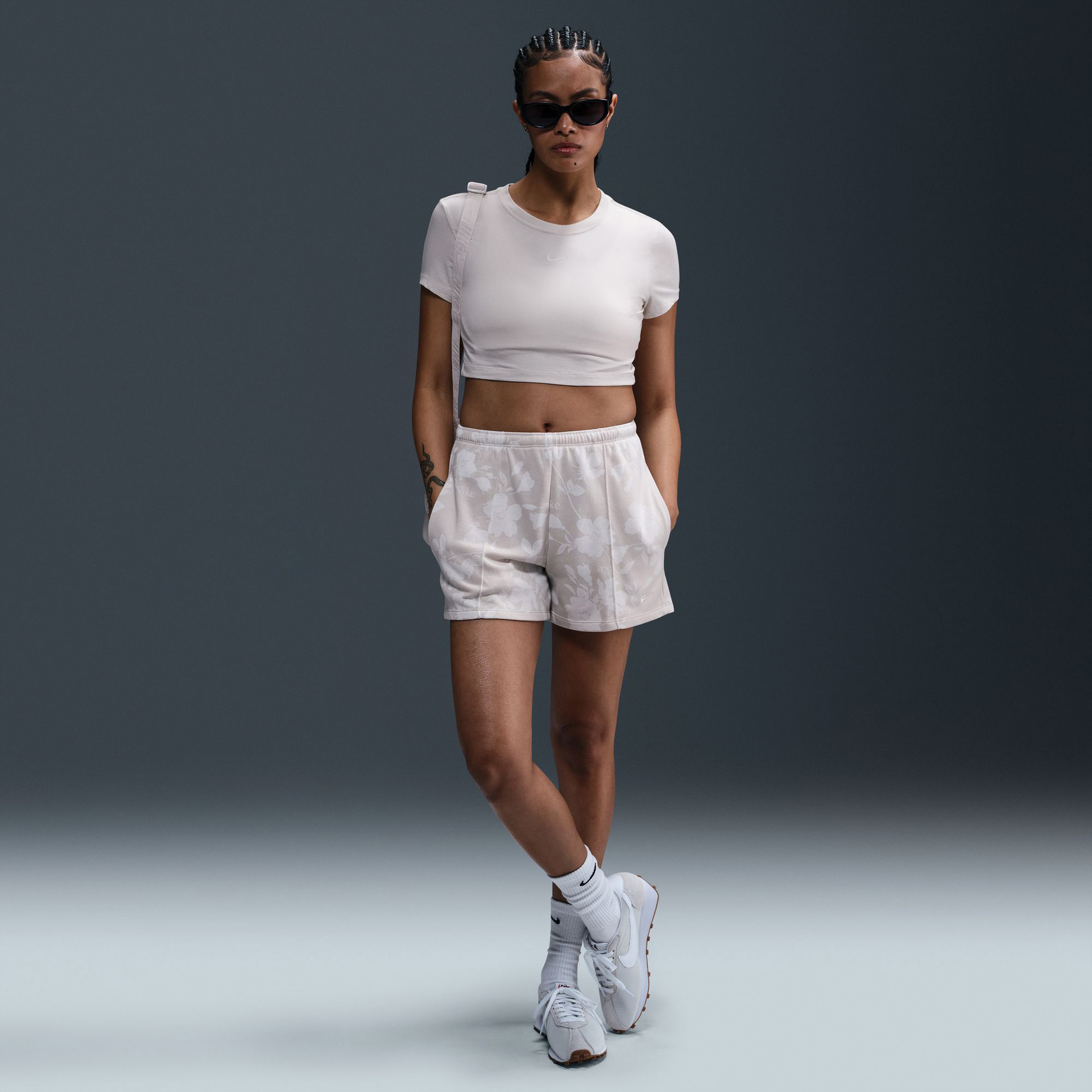 Nike Sportswear Chill Terry Kadın Beyaz Şort