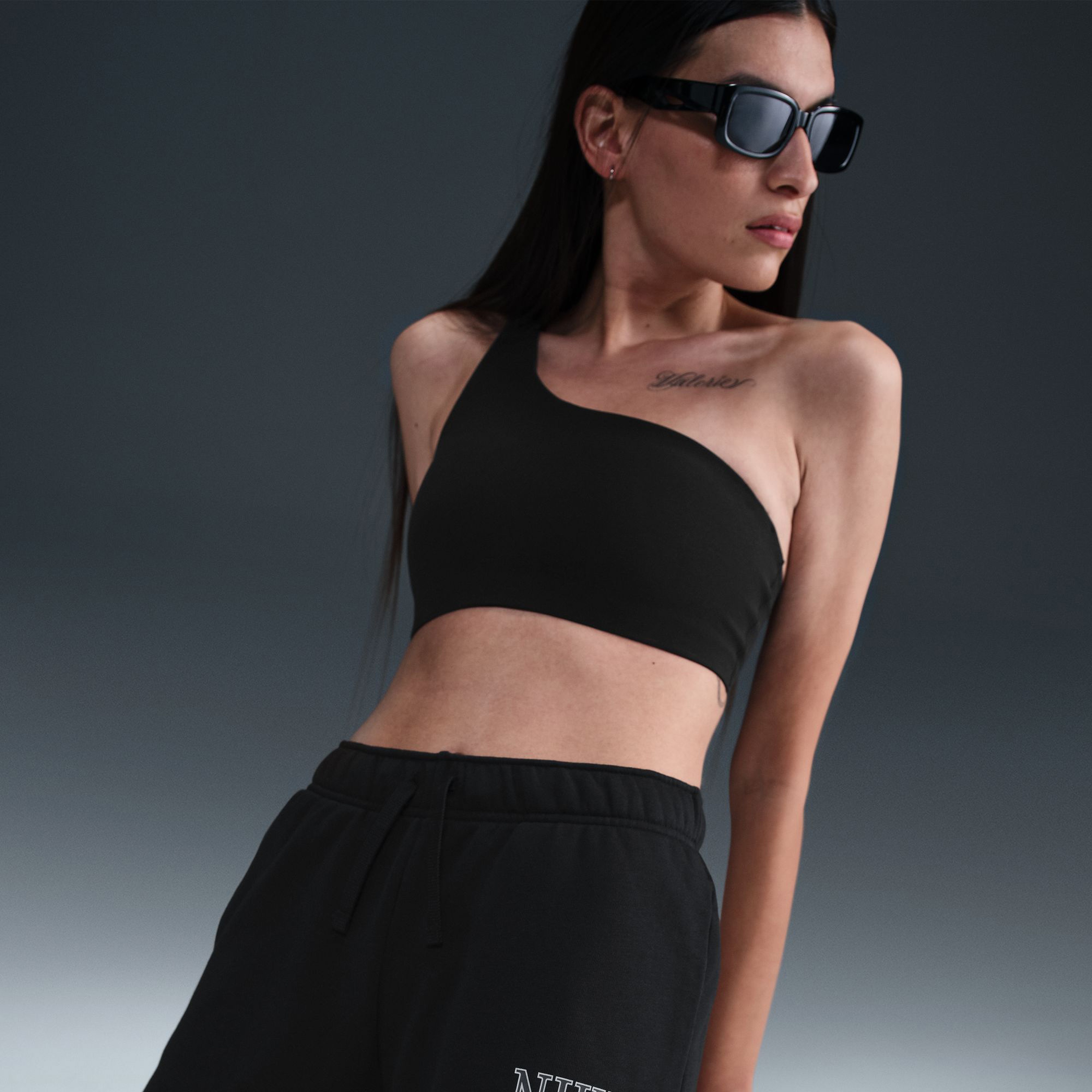 Nike Club Fleece Kadın Siyah Şort