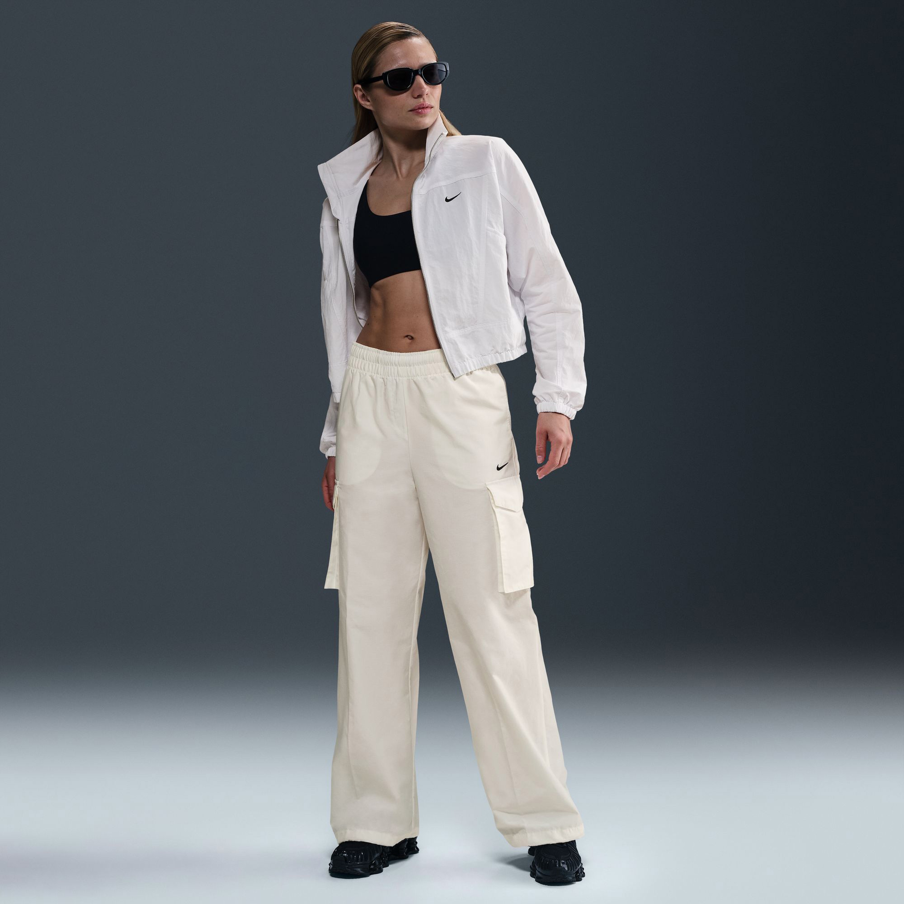 Nike Sportswear Everything Kadın Beyaz Pantolon