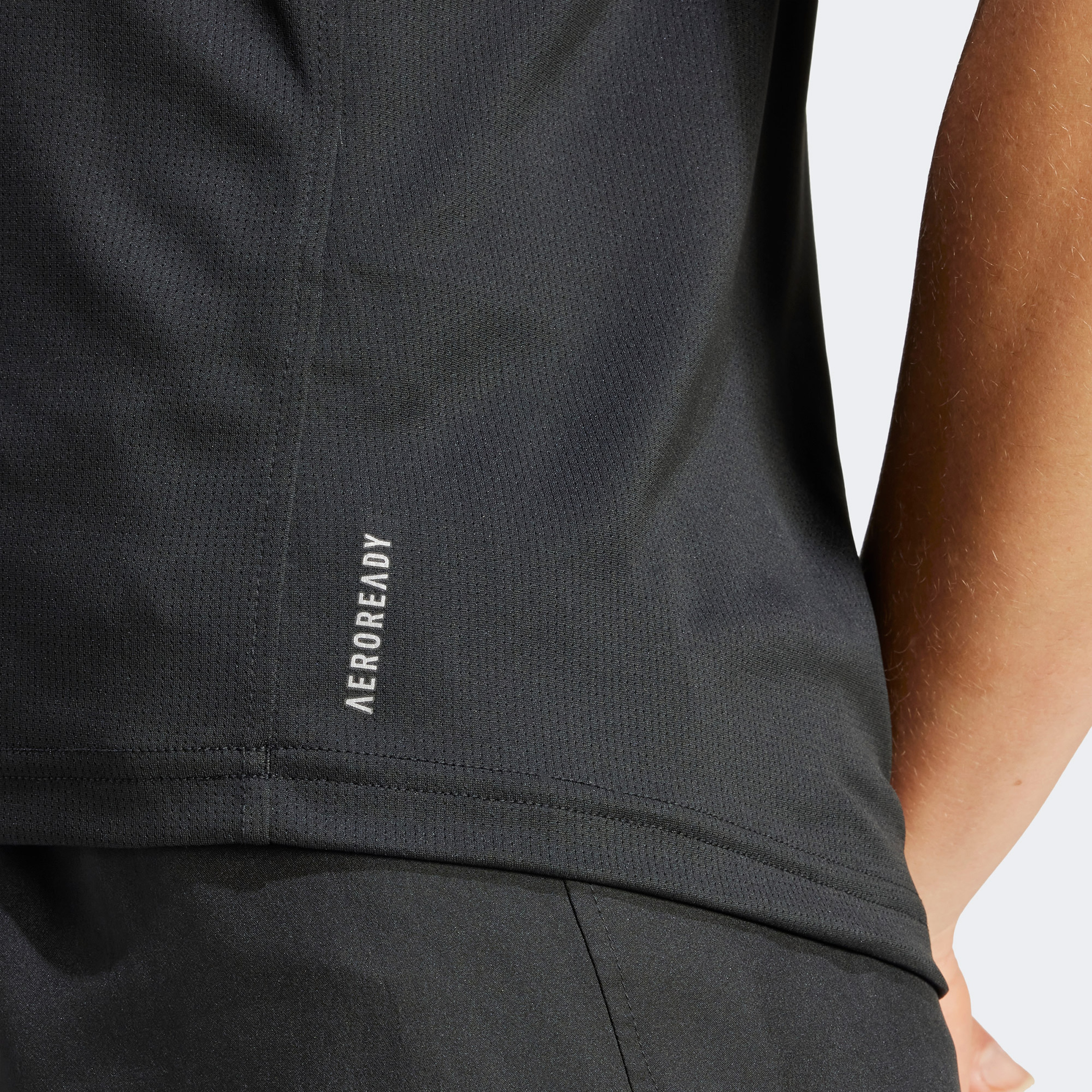 adidas Run It Kadın Siyah Koşu T-Shirtü