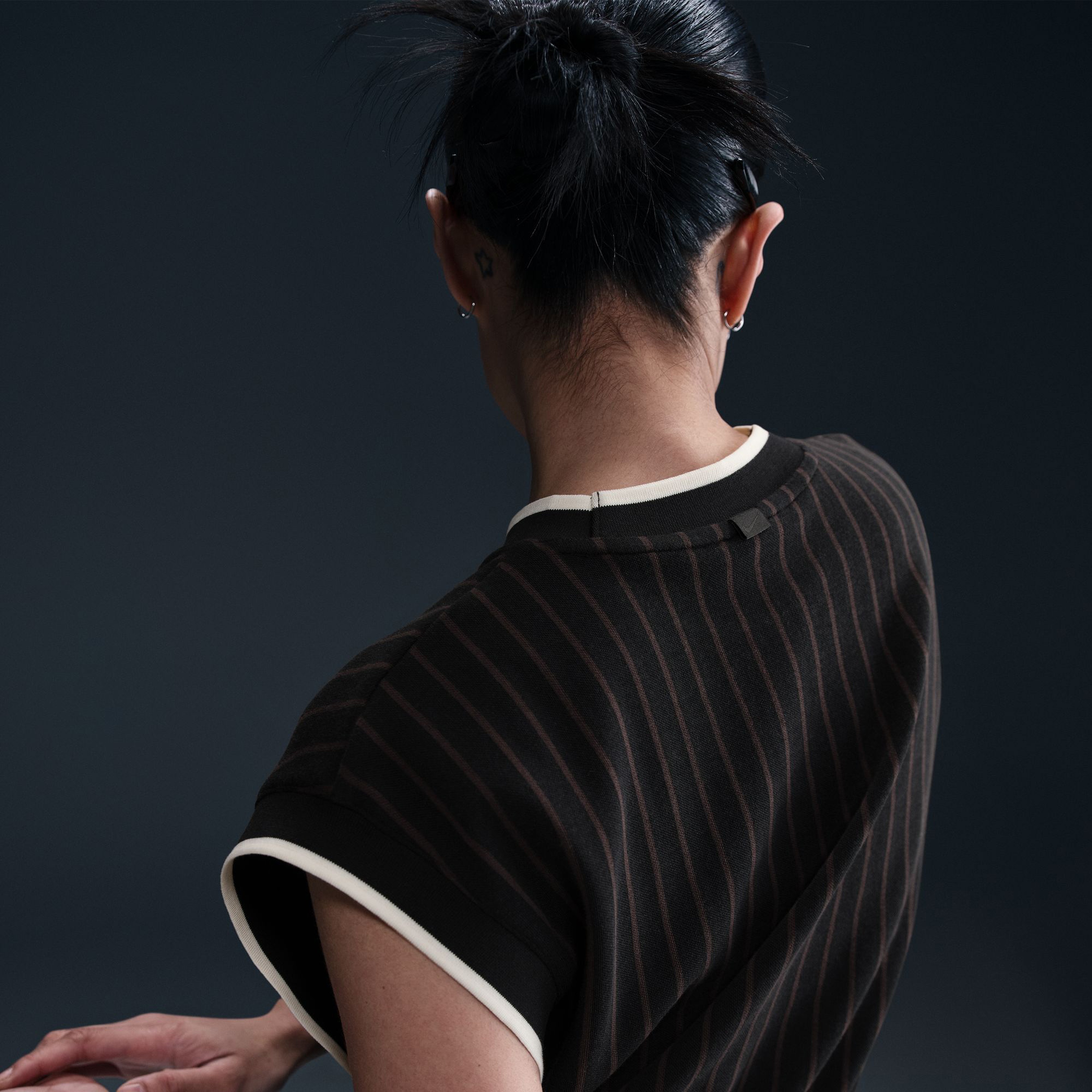 Nike Sportswear Collection Kadın Siyah Atlet