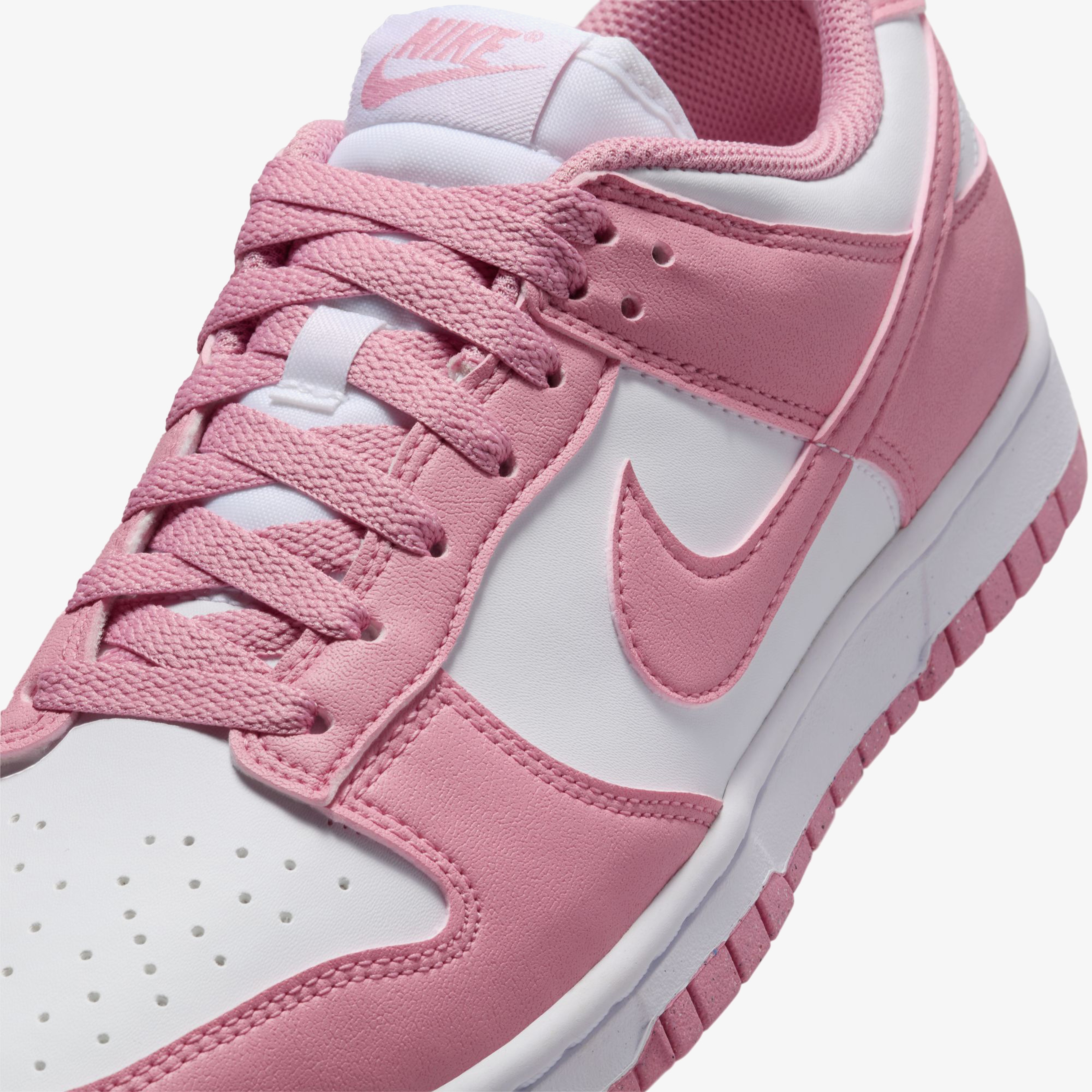 Nike Dunk Low Next Nature Kadın Beyaz/Pembe Sneaker