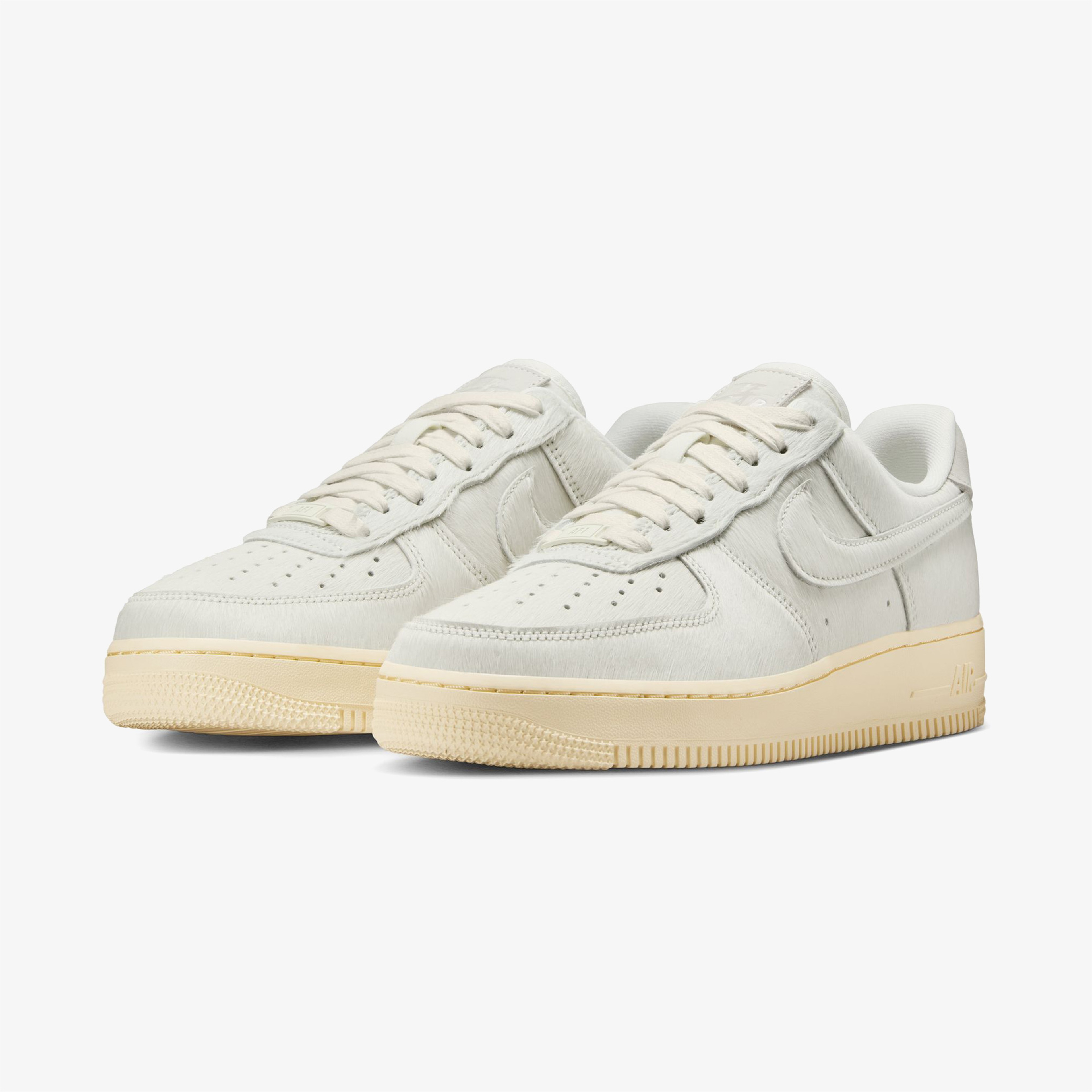 Nike Air Force 1 '07 Kadın Beyaz Spor Ayakkabı
